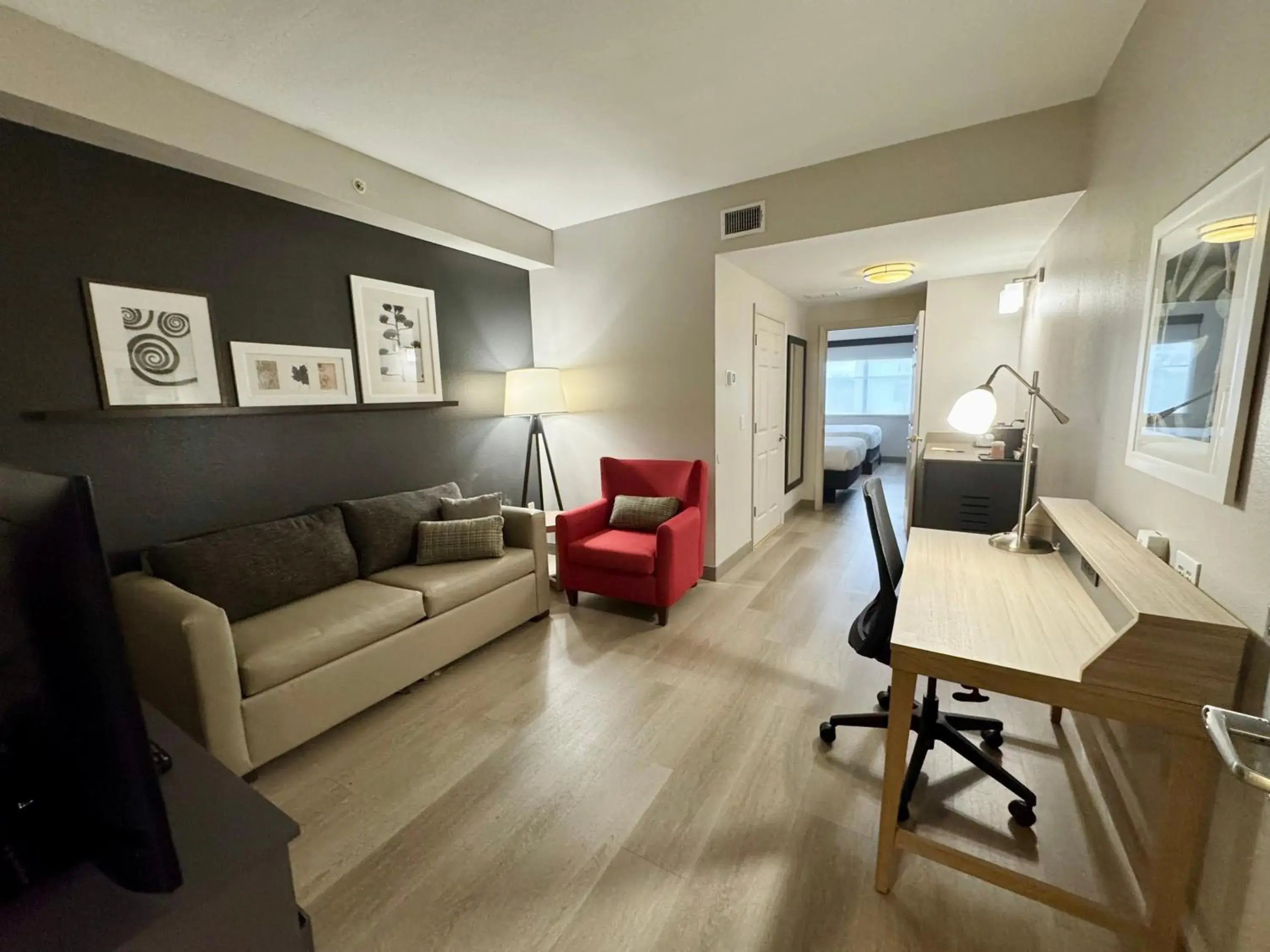 One-Bedroom Suite with Two Queen Beds and Sofa Bed - Non-Smoking in Country Inn & Suites by Radisson, Port Charlotte, FL One-Bedroom Suite with Two Queen Beds and Sofa Bed - Non-Smoking in Country Inn & Suites by Radisson, Port Charlotte, FL