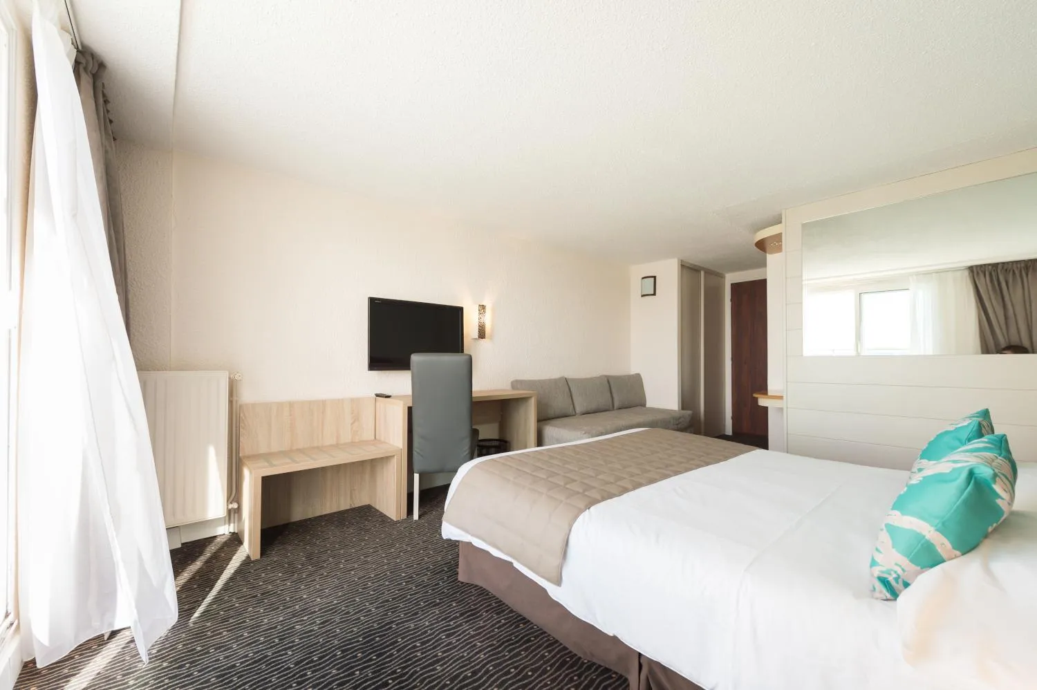 Bed in Brit Hôtel De L'océan