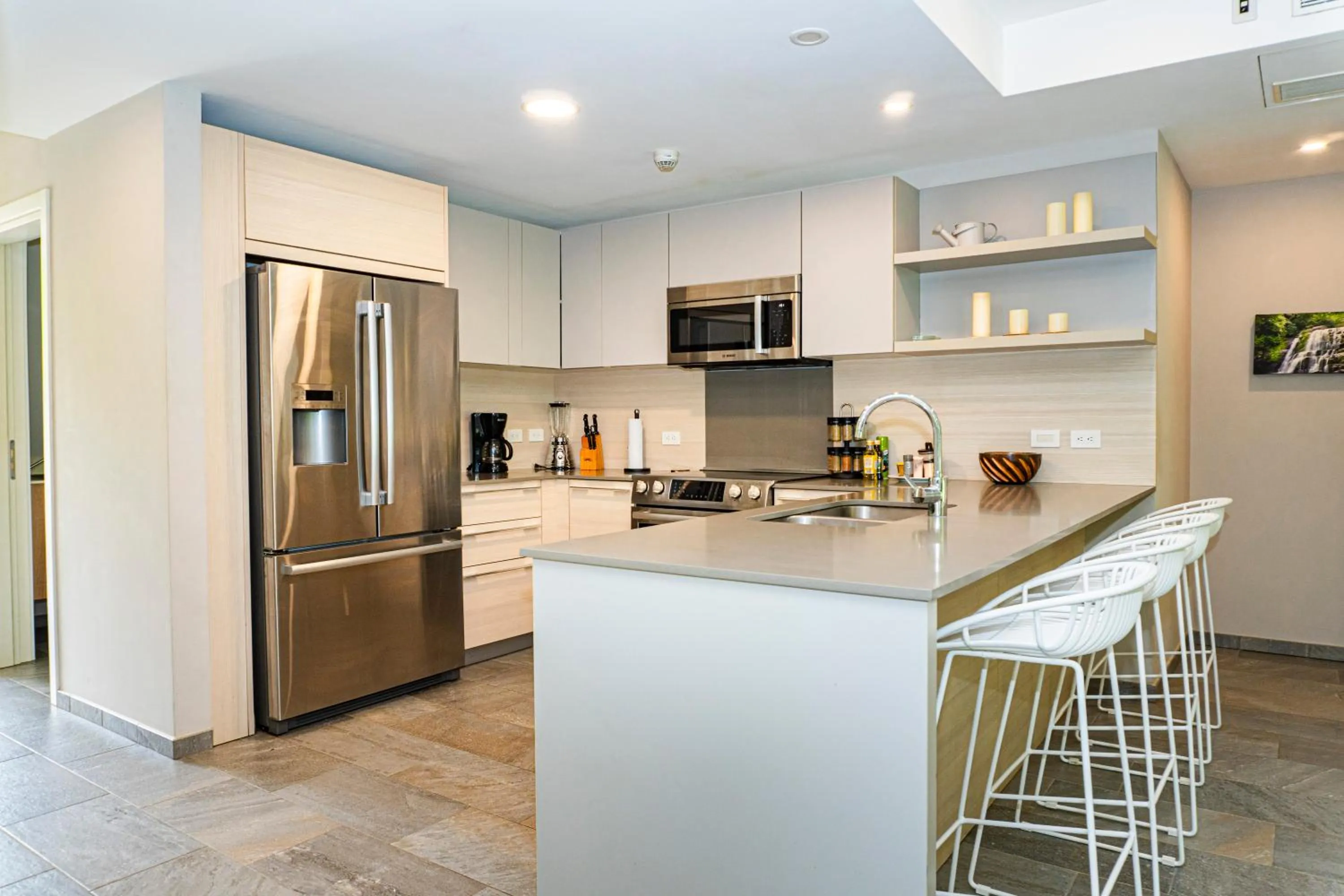 Coffee/tea facilities in Elan at Ballena Beach