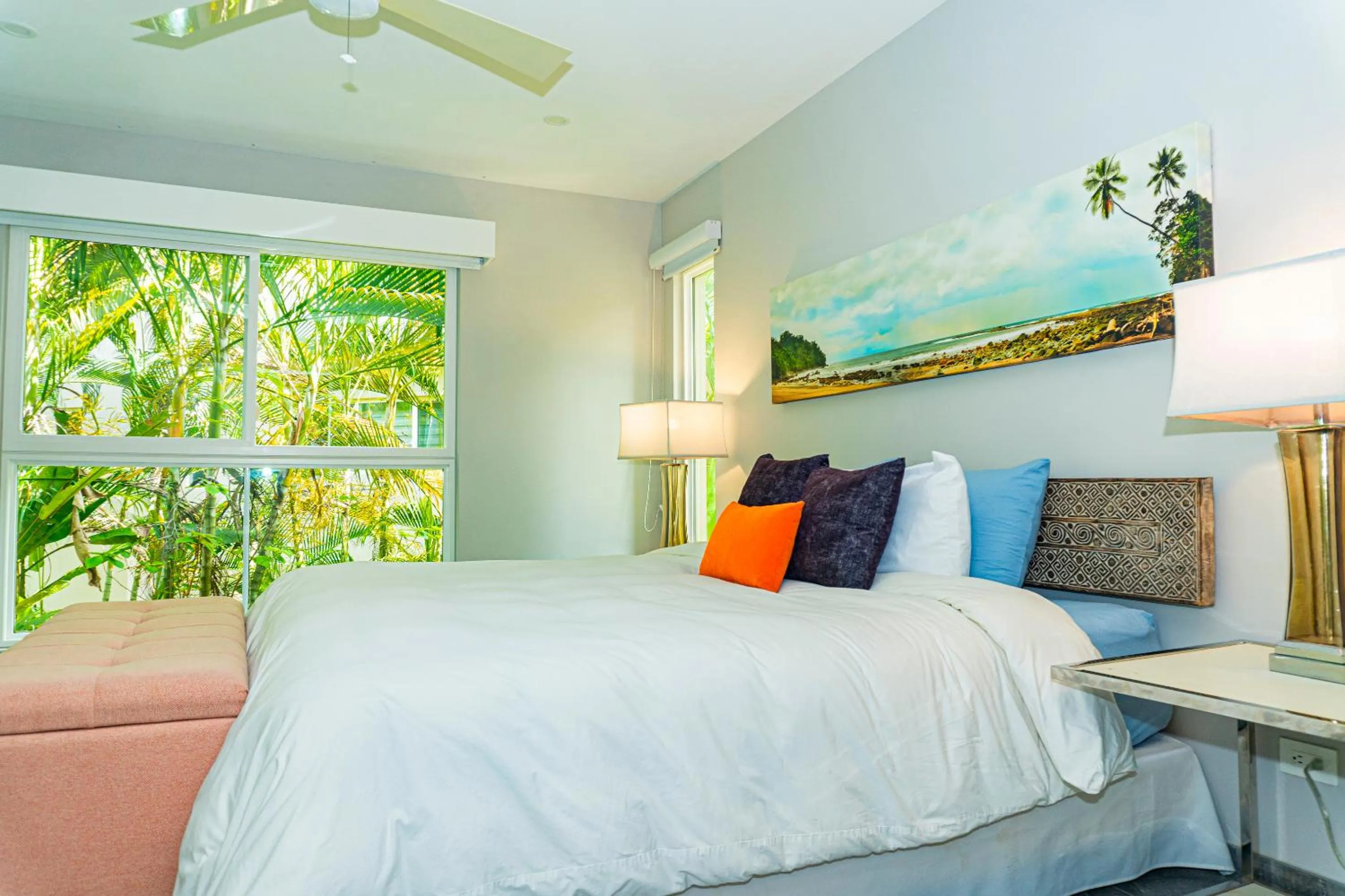 Bed in Elan at Ballena Beach