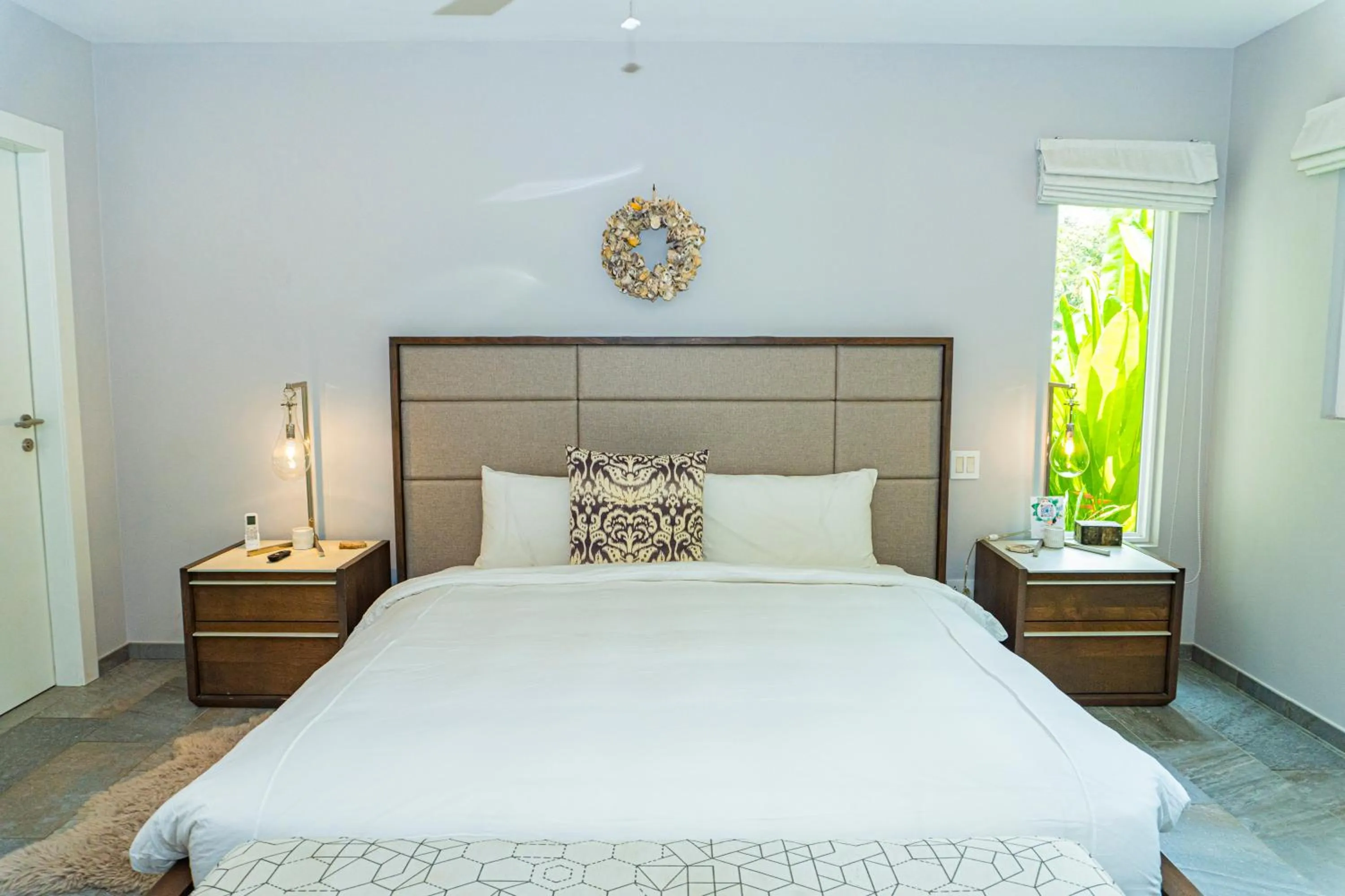 Bed in Elan at Ballena Beach