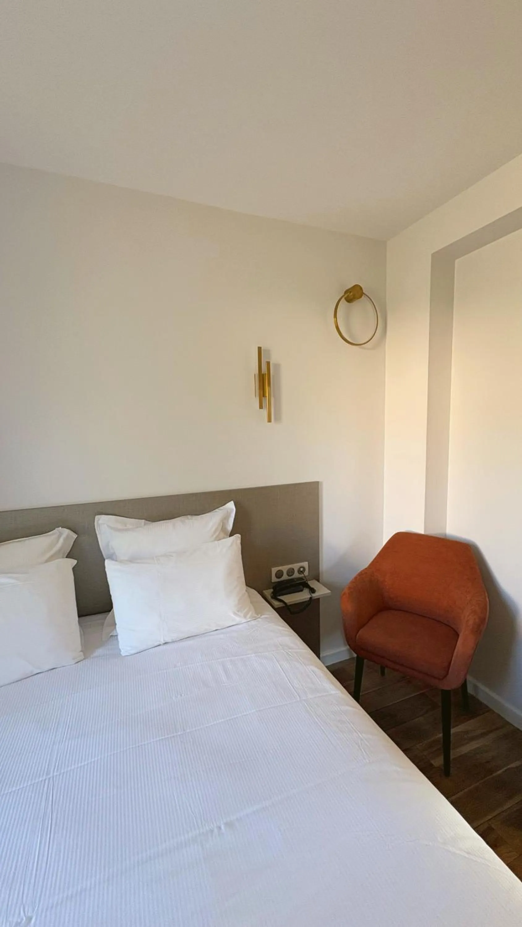 Photo of the whole room, Bed in Logis Hôtel Saint Guirec Et De La Plage