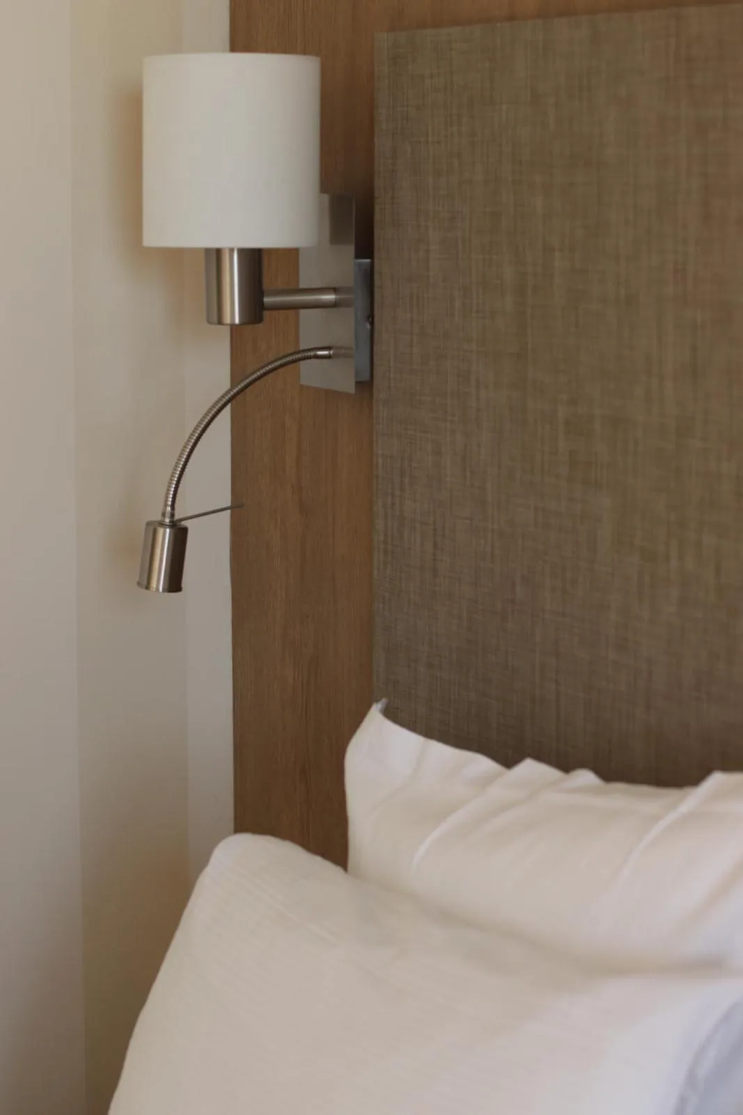 Bedroom, Bed in Logis Hôtel Saint Guirec Et De La Plage