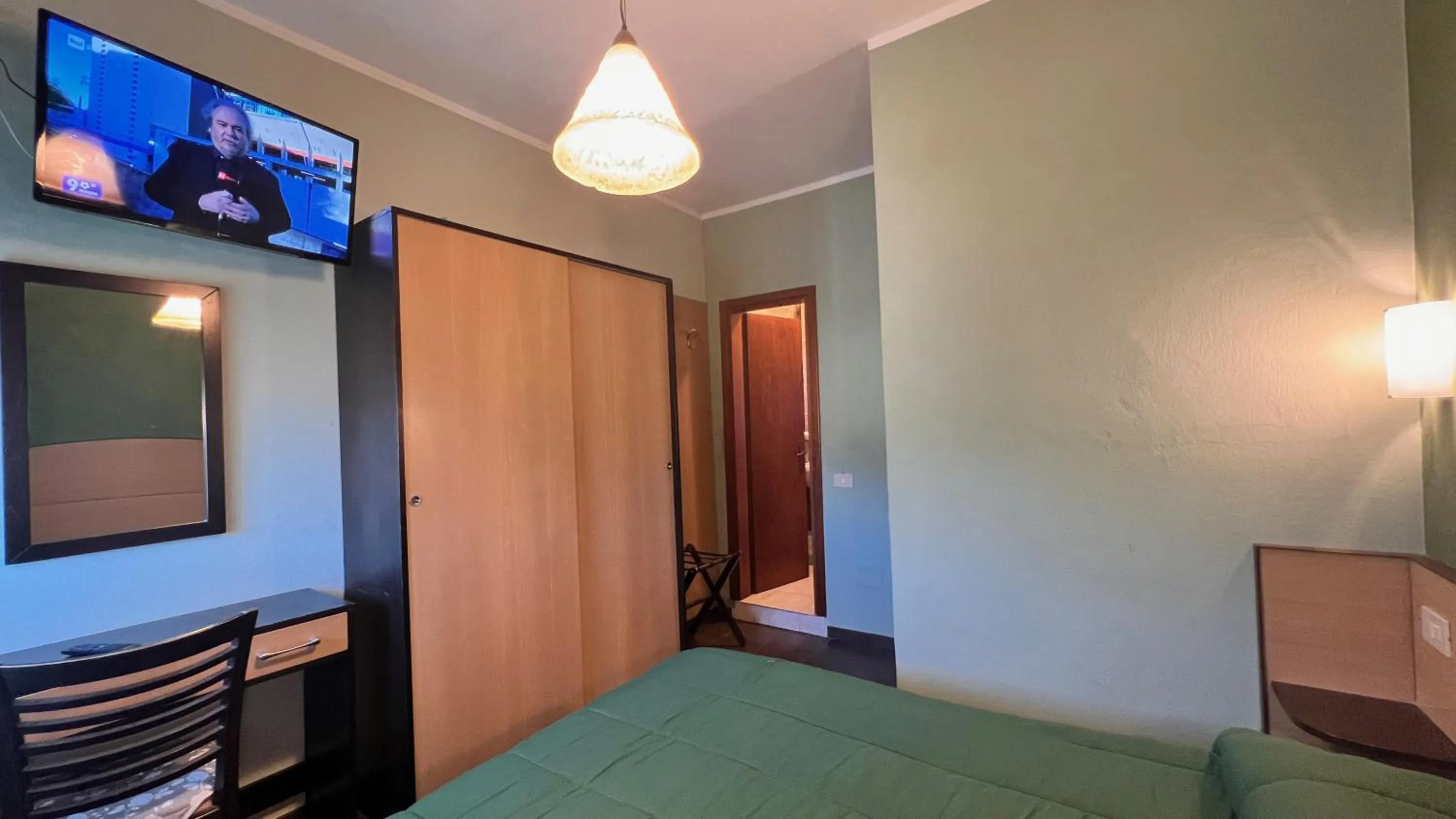 Bedroom, Bed in Hotel Il Cavaliere Nero