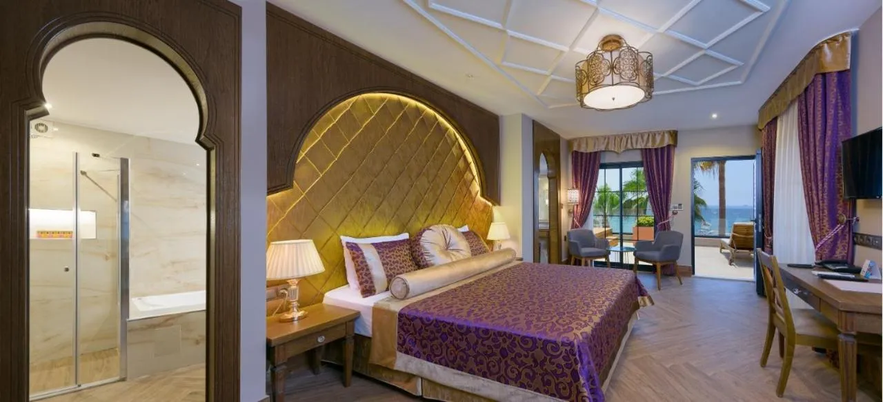 Decorative detail, Bed in Alaaddin Beach Hotel - Adult Only