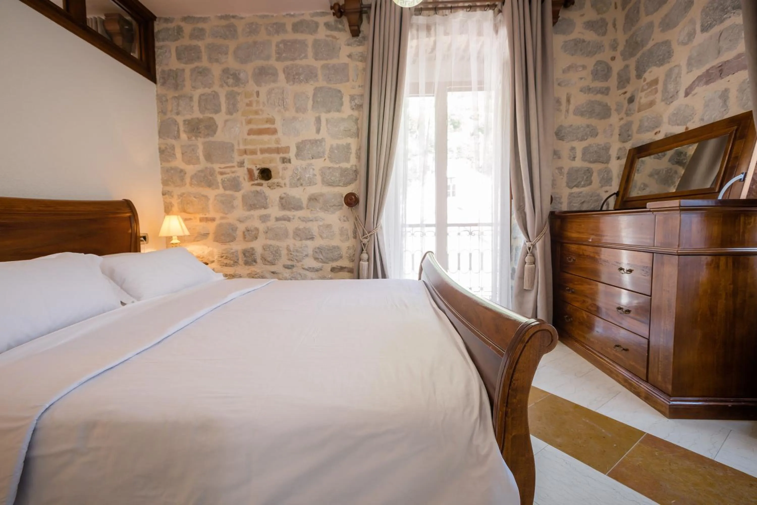 Bedroom, Bed in Hotel Villa Duomo