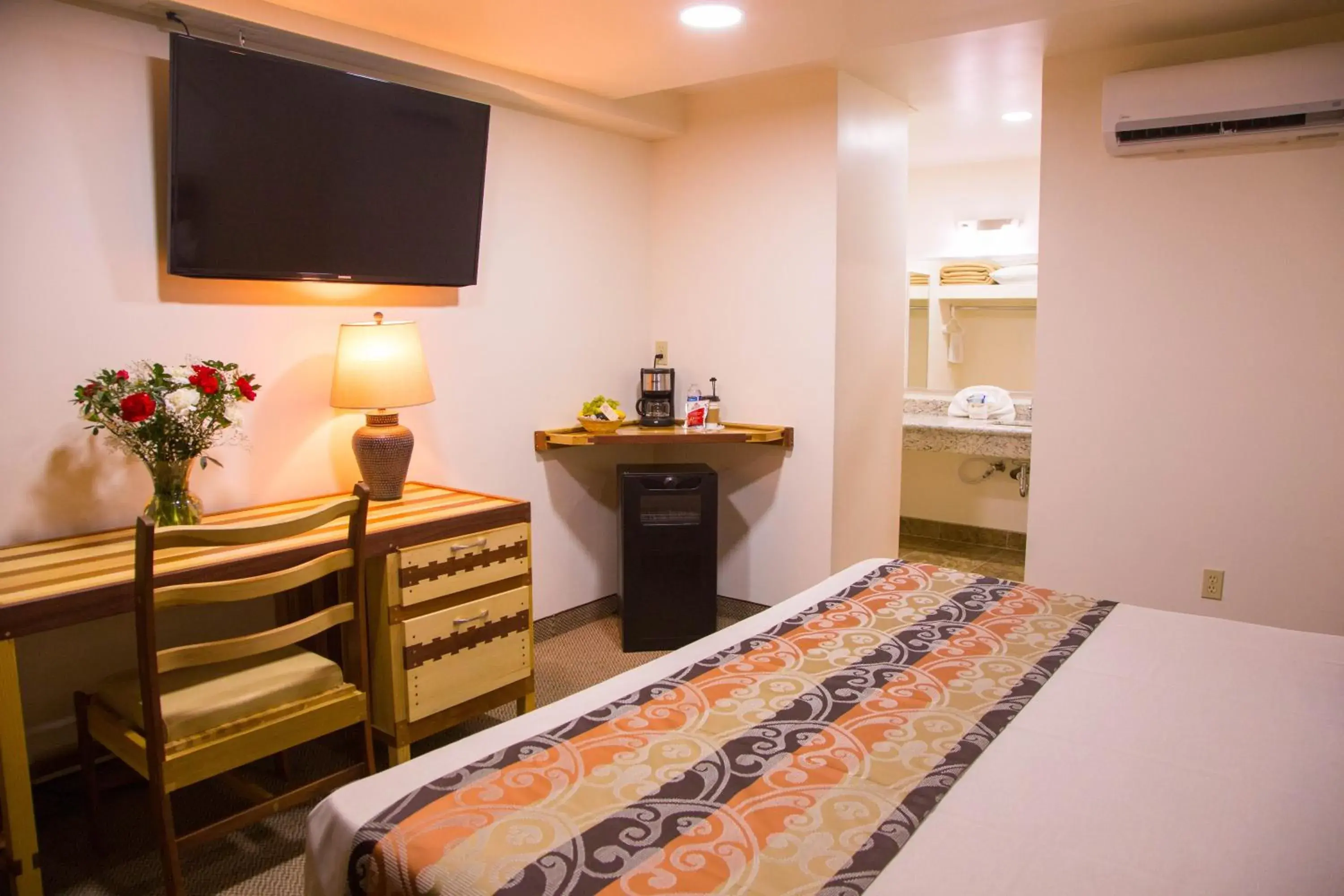 Bedroom, Bed in La Villa de Zaragoza Bedroom, Bed in La Villa de Zaragoza