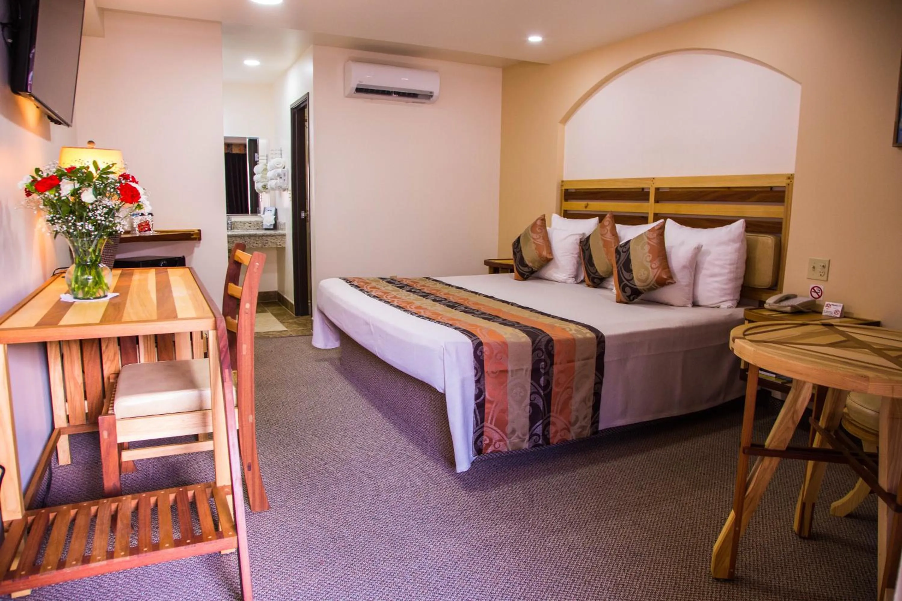 Bedroom, Bed in La Villa de Zaragoza