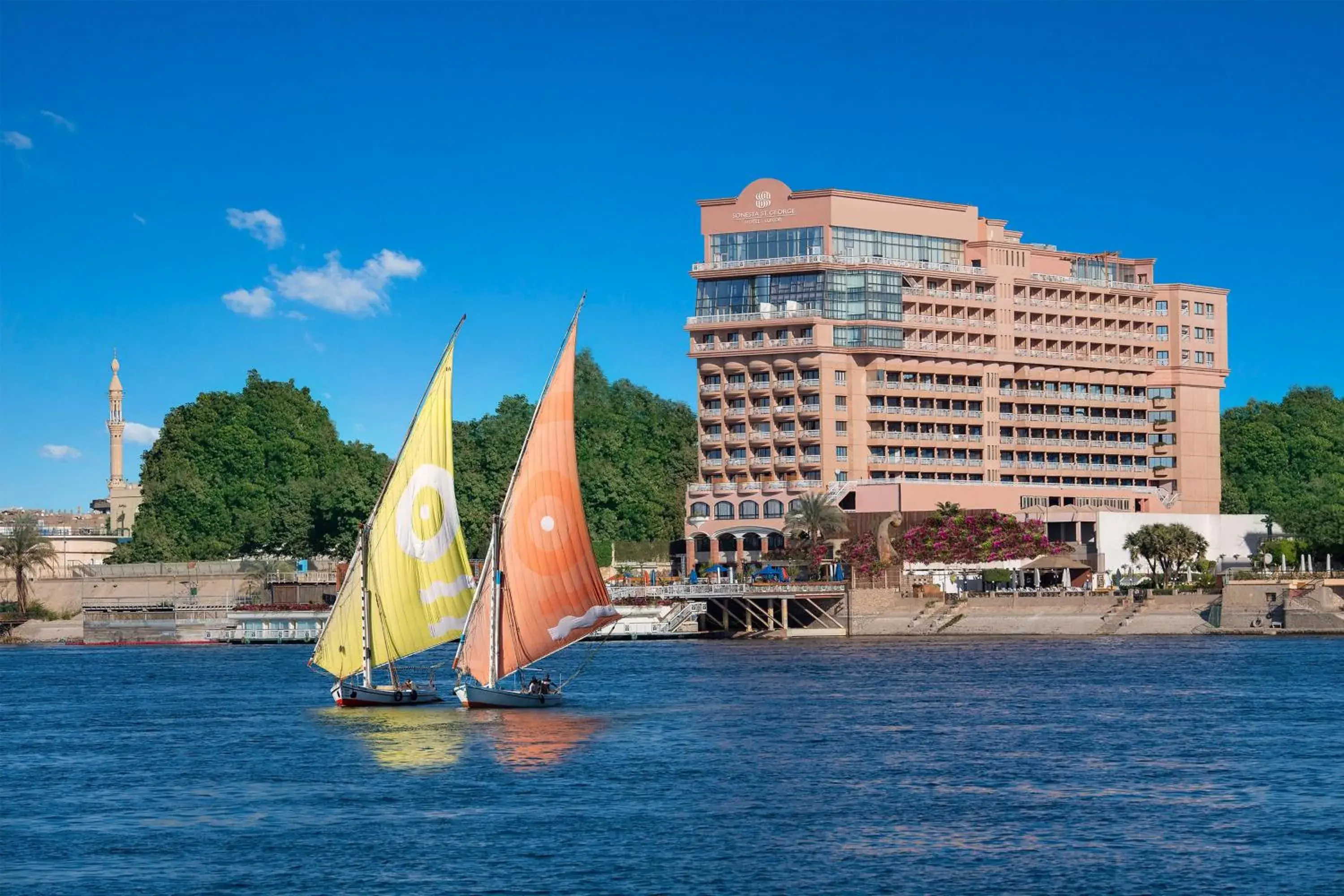 Property building in Sonesta St. George Hotel - Convention Center Property building in Sonesta St. George Hotel - Convention Center