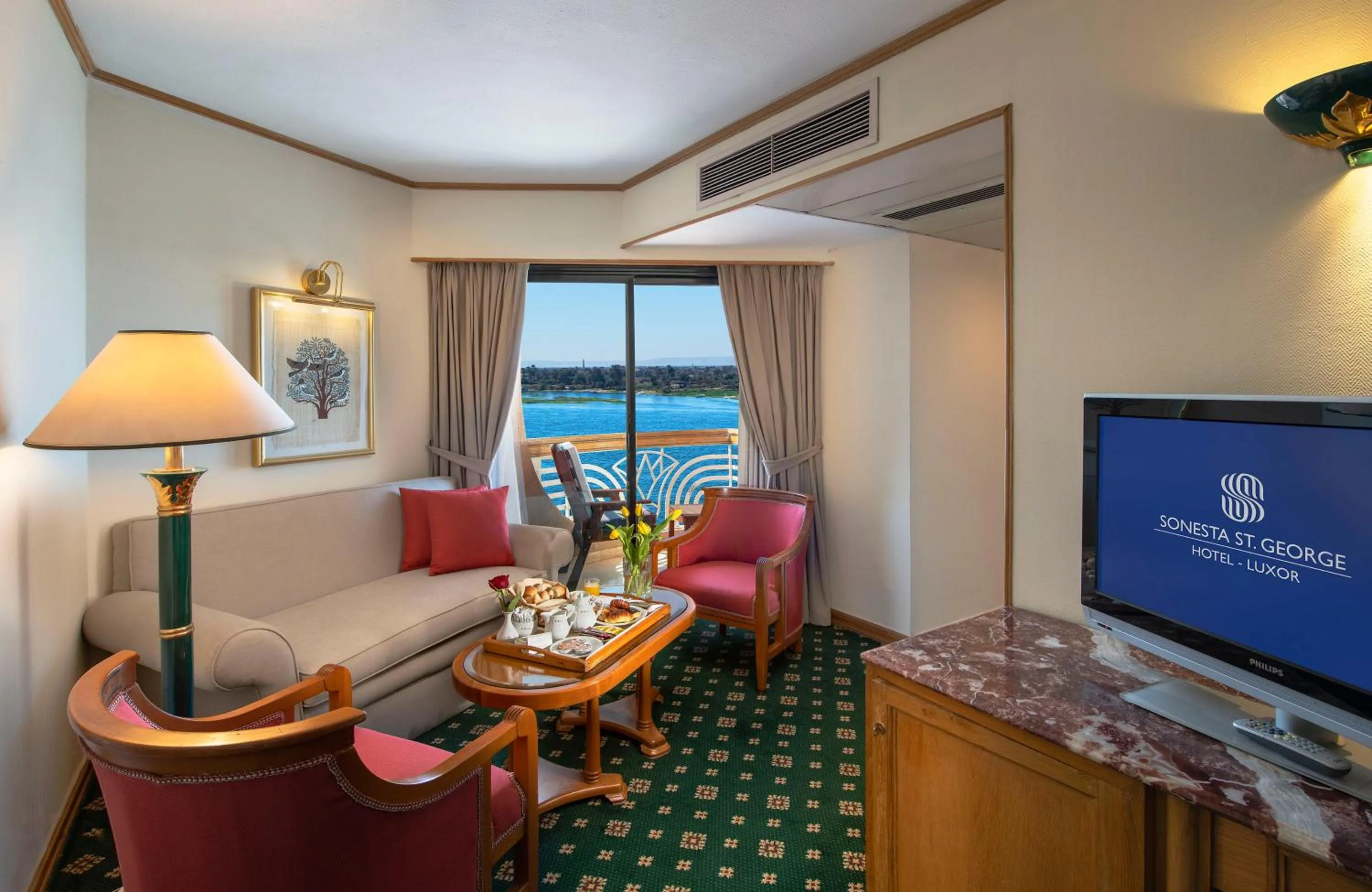 Sonesta St. George Hotel - Convention Center