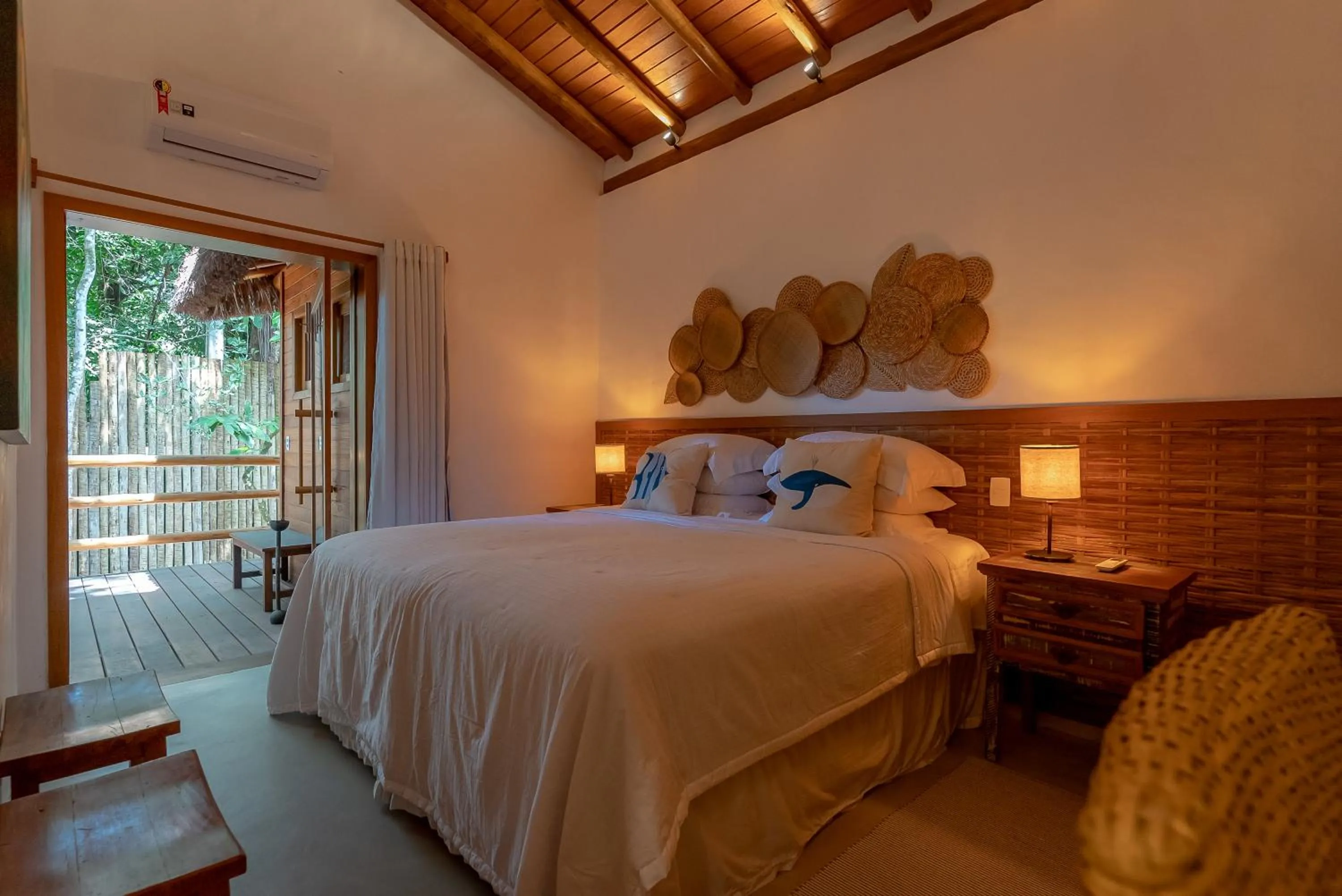 Bed in Etnia Casa Hotel