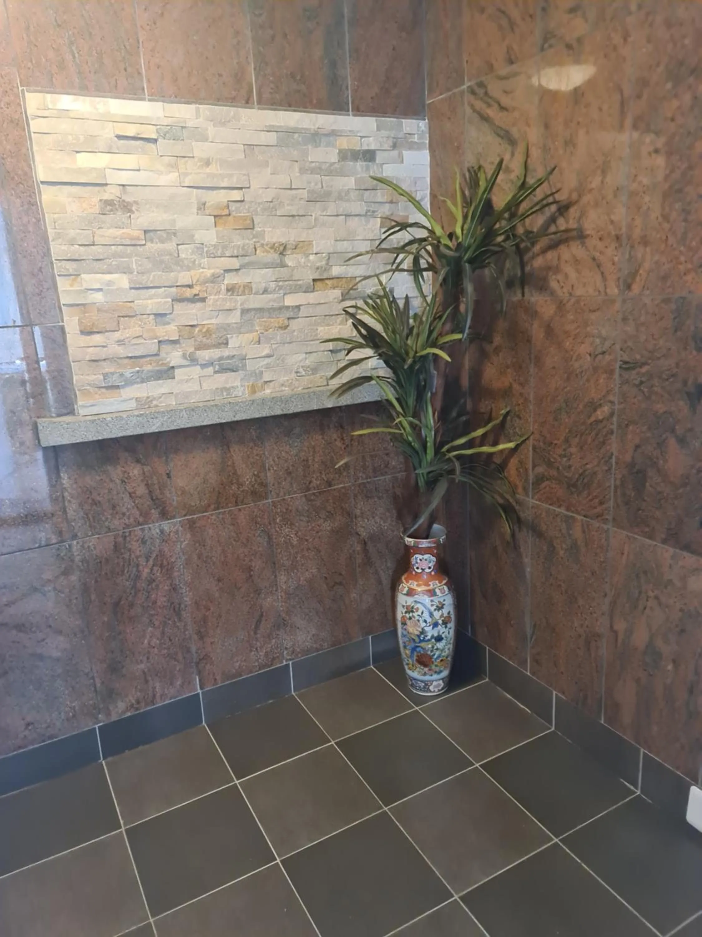 Massage in Esos Hotel Quelle