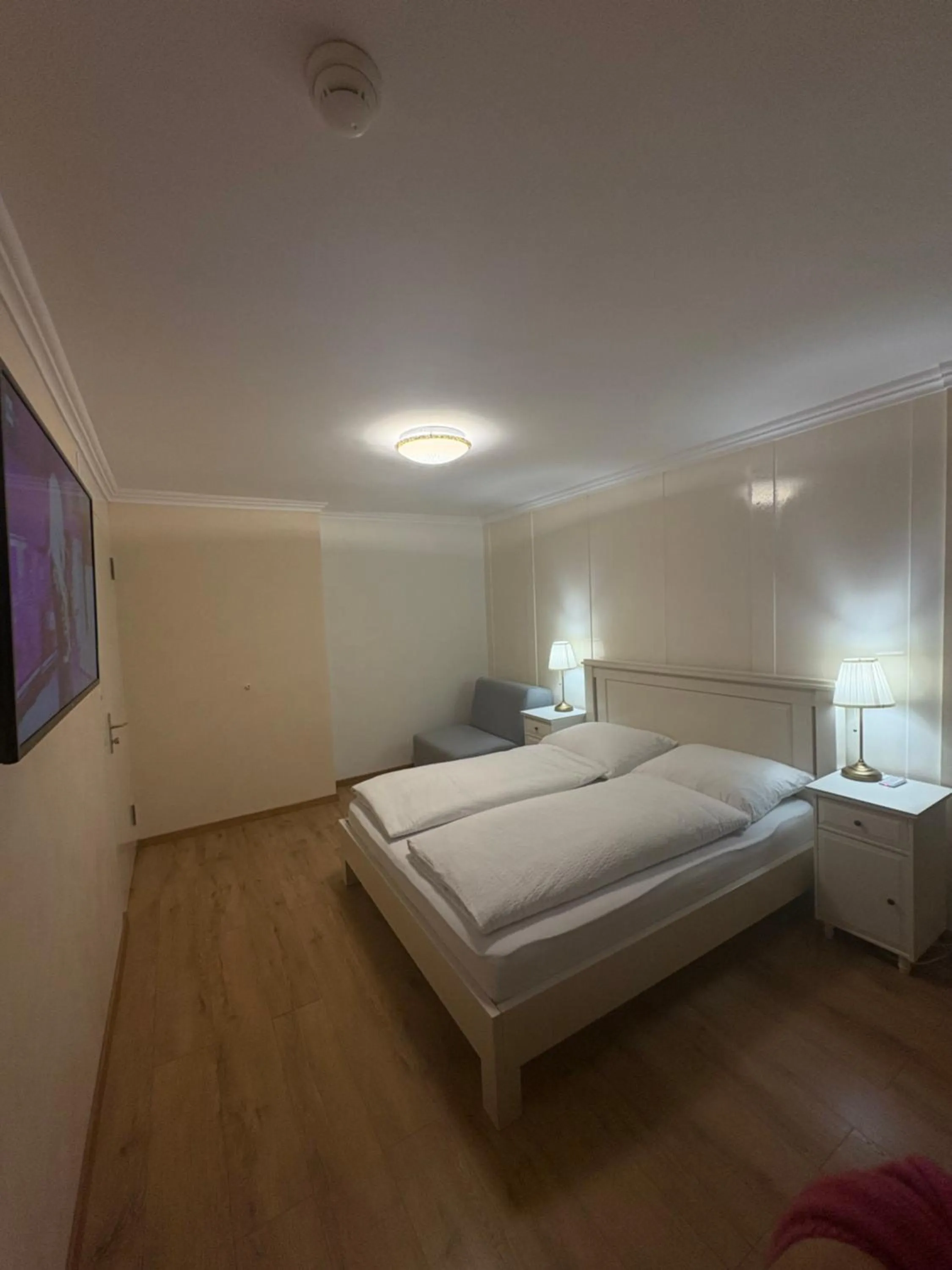 Bed in Esos Hotel Quelle