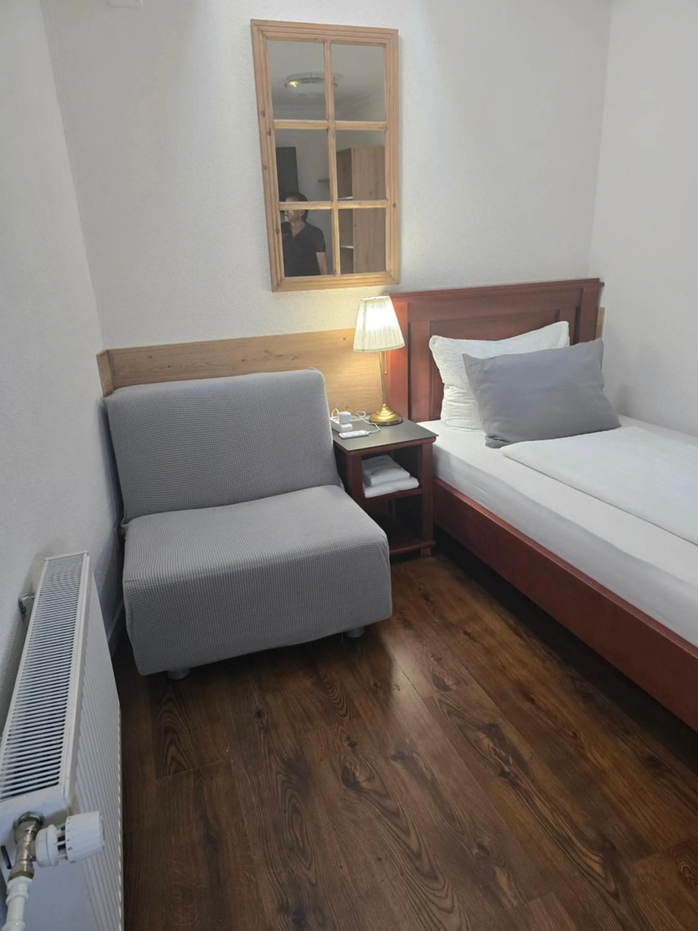 Bed in Esos Hotel Quelle