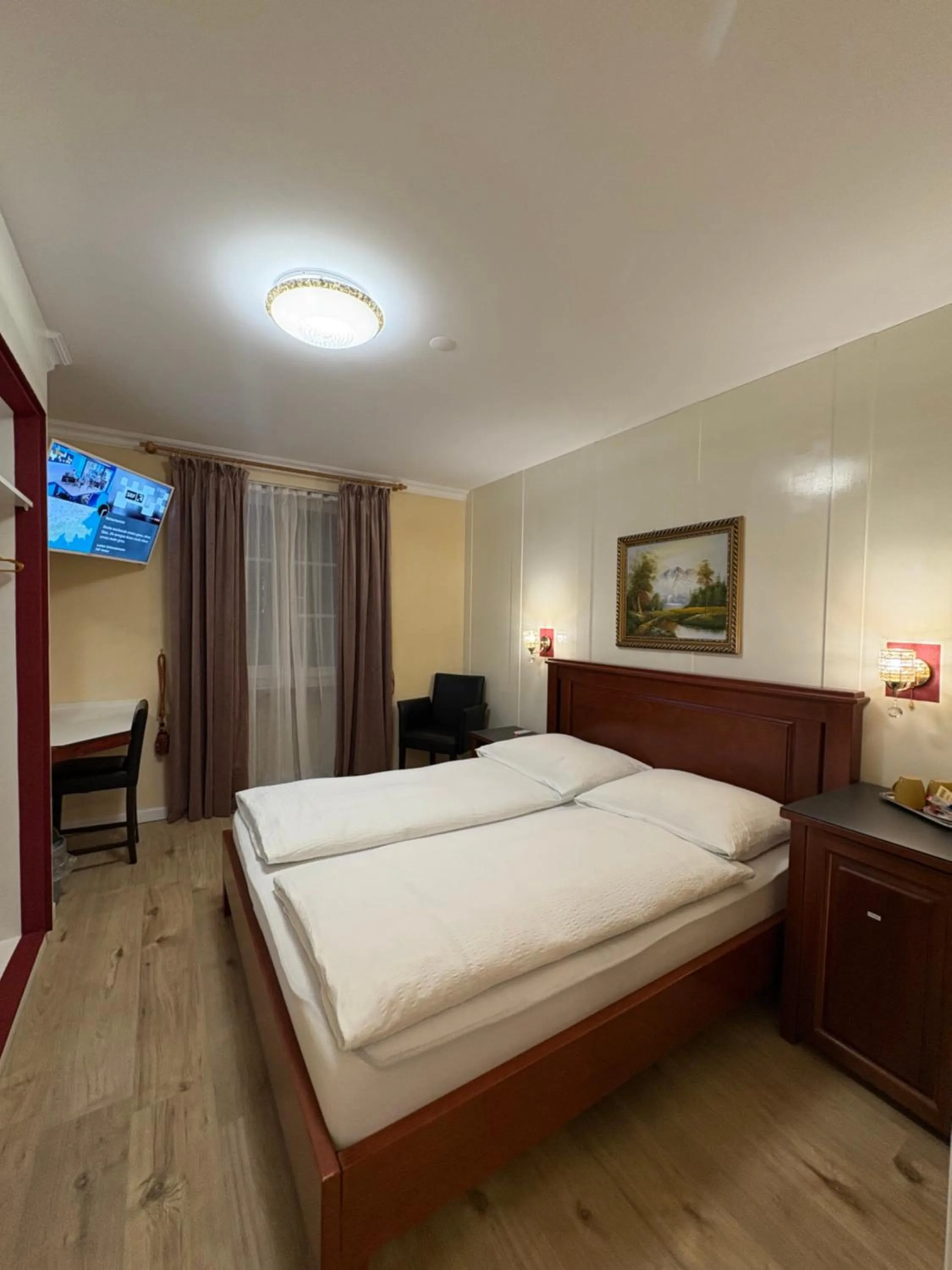 Bed in Esos Hotel Quelle