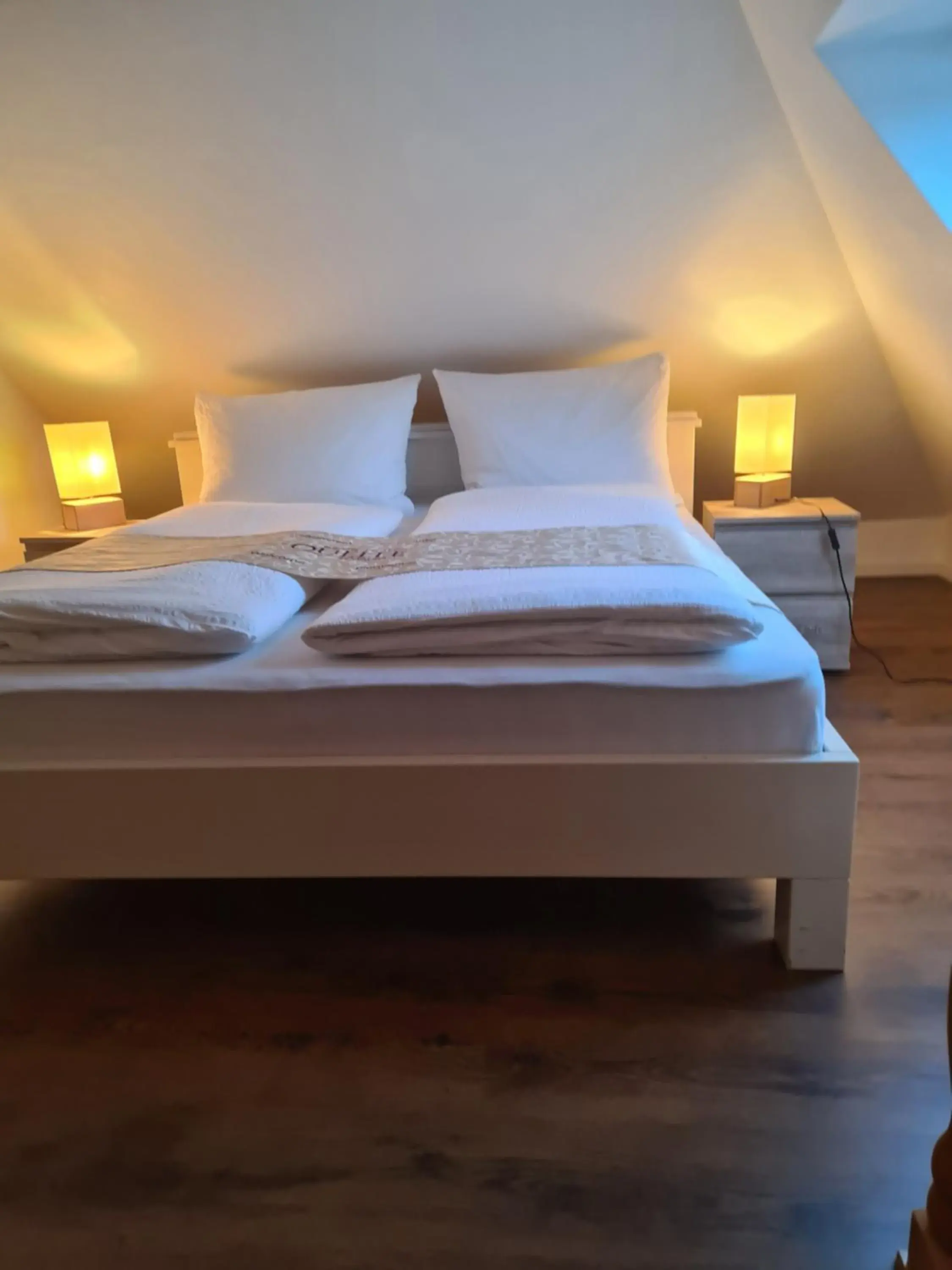 Bedroom, Bed in Esos Hotel Quelle Bedroom, Bed in Esos Hotel Quelle