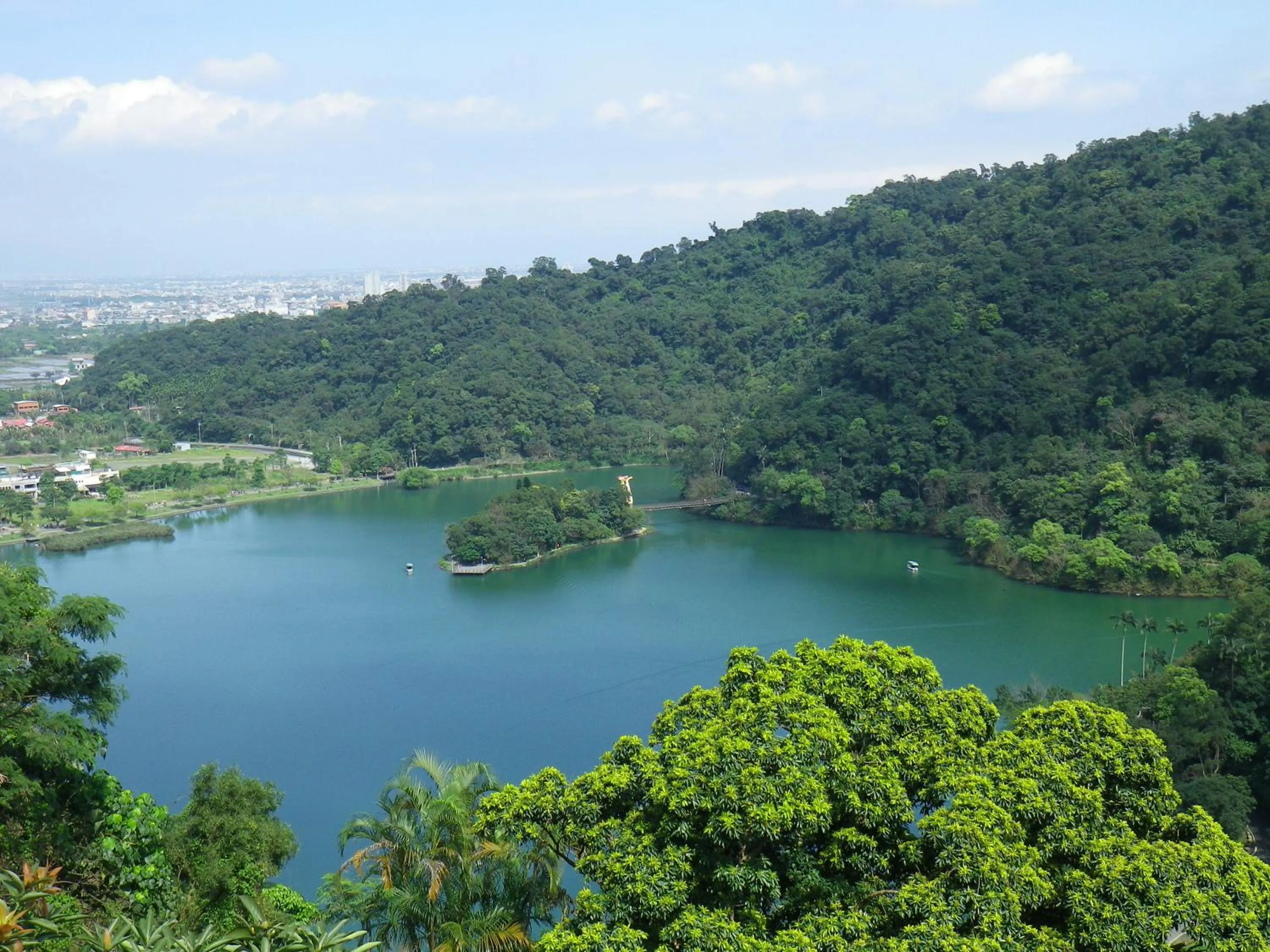 Lake Villa Homestay