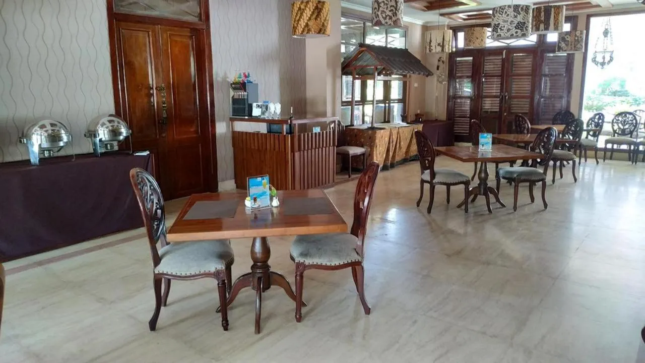 Restaurant/places to eat in Mexolie Hotel