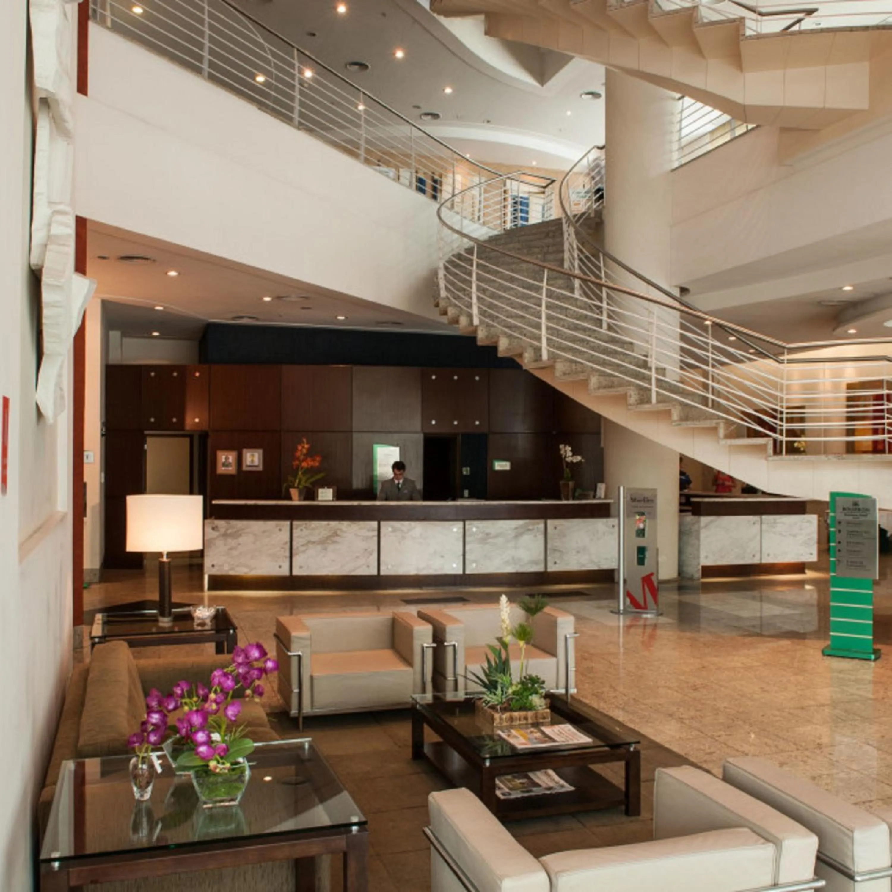 Lobby or reception in Bourbon Convention Hotel Joinville