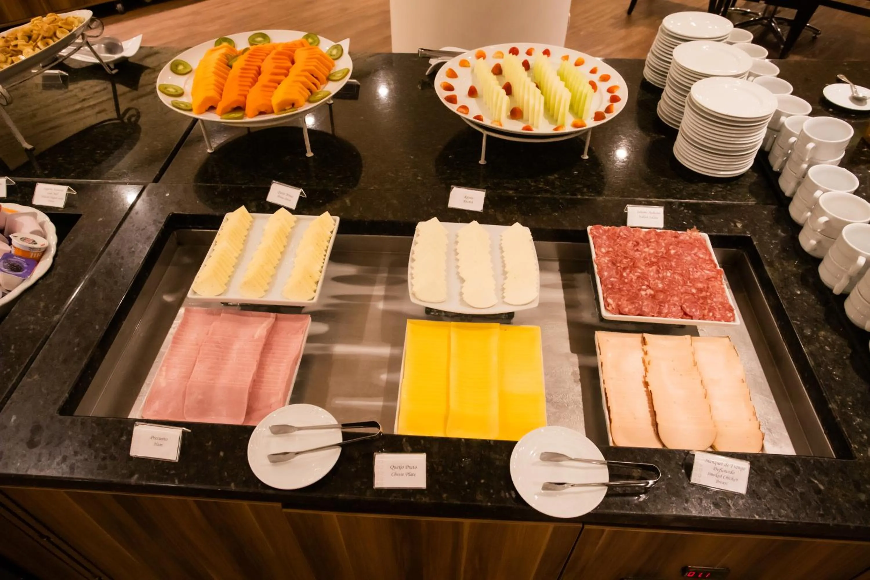 Restaurant/places to eat in Bourbon Convention Hotel Joinville