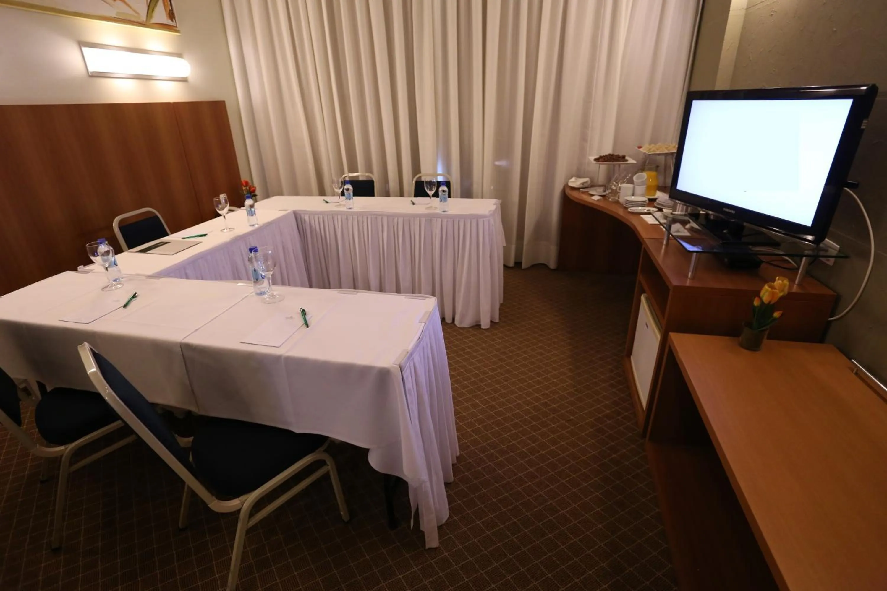 Business facilities in Bourbon Convention Hotel Joinville