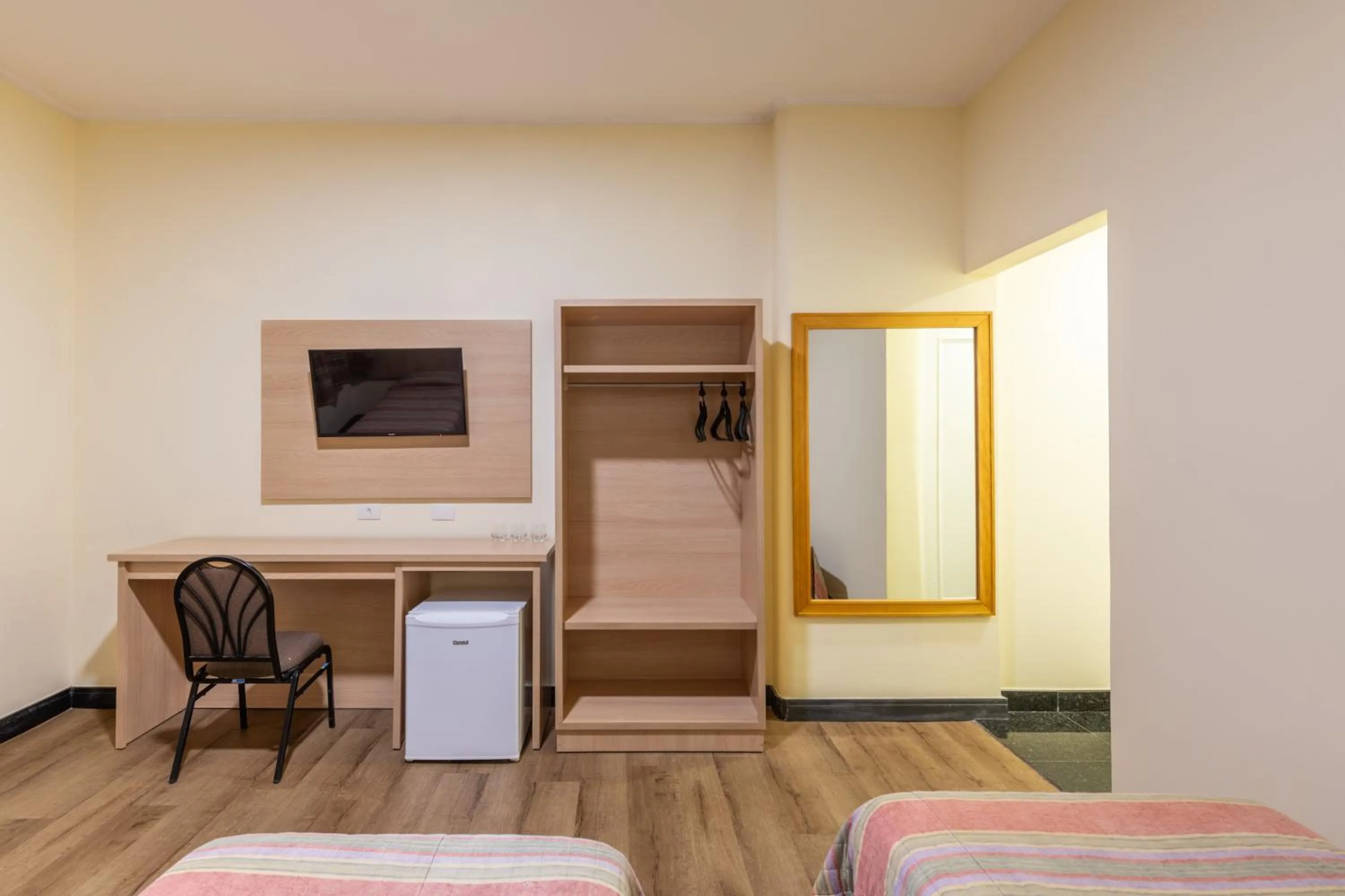 Photo of the whole room, Bed in DELPLAZA Timbiras São Paulo