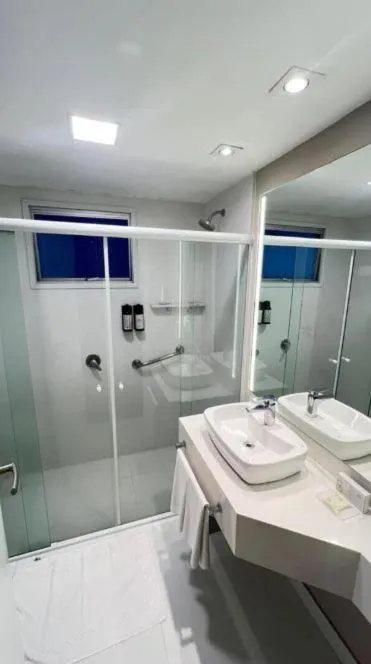 Bathroom in Bourbon Hotel & Suites Curitiba