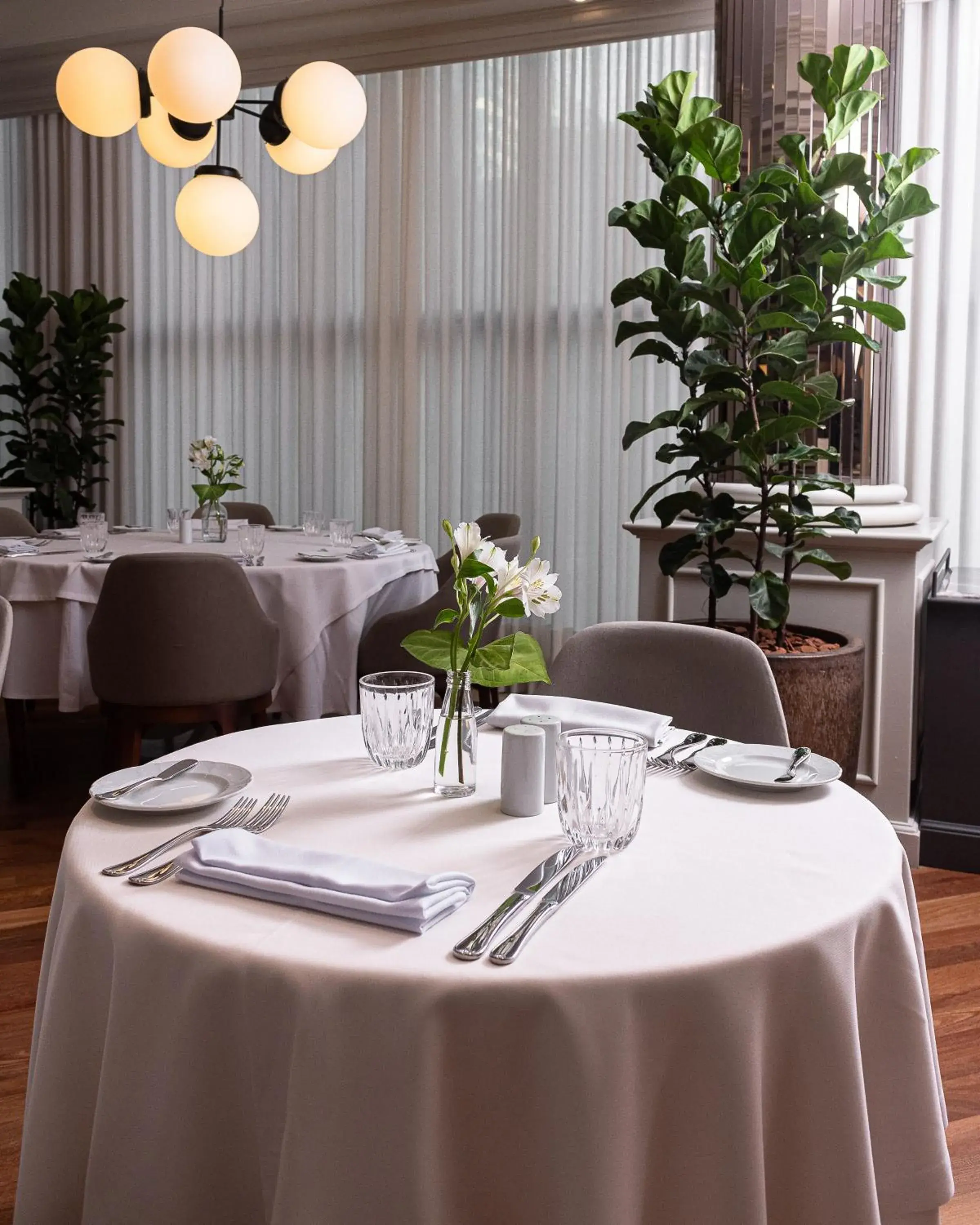 Restaurant/places to eat in Bourbon Hotel & Suites Curitiba Restaurant/places to eat in Bourbon Hotel & Suites Curitiba