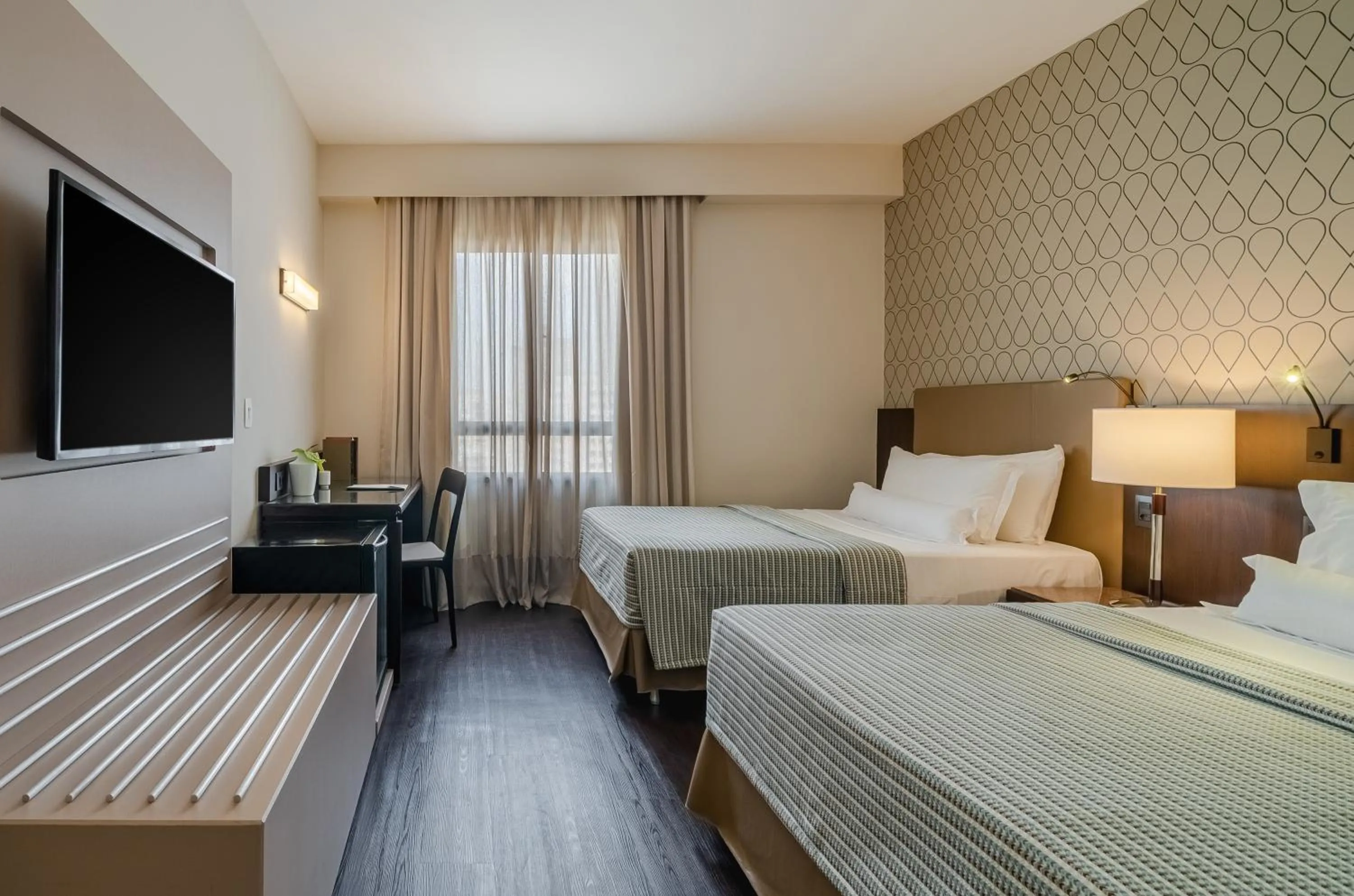 View (from property/room), Bed in Bourbon Hotel & Suites Curitiba