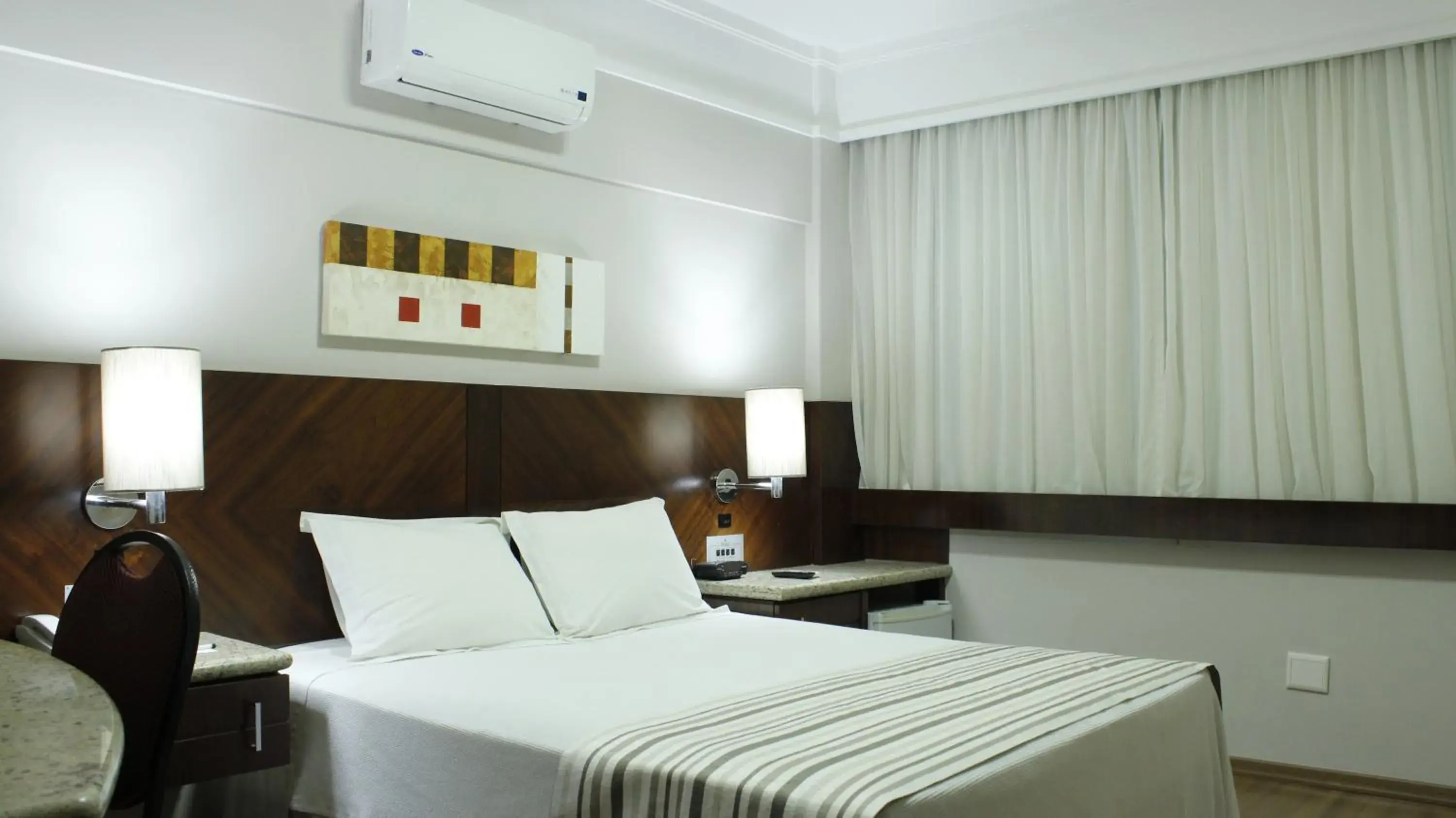 Photo of the whole room, Bed in Bourbon Londrina Hotel Photo of the whole room, Bed in Bourbon Londrina Hotel