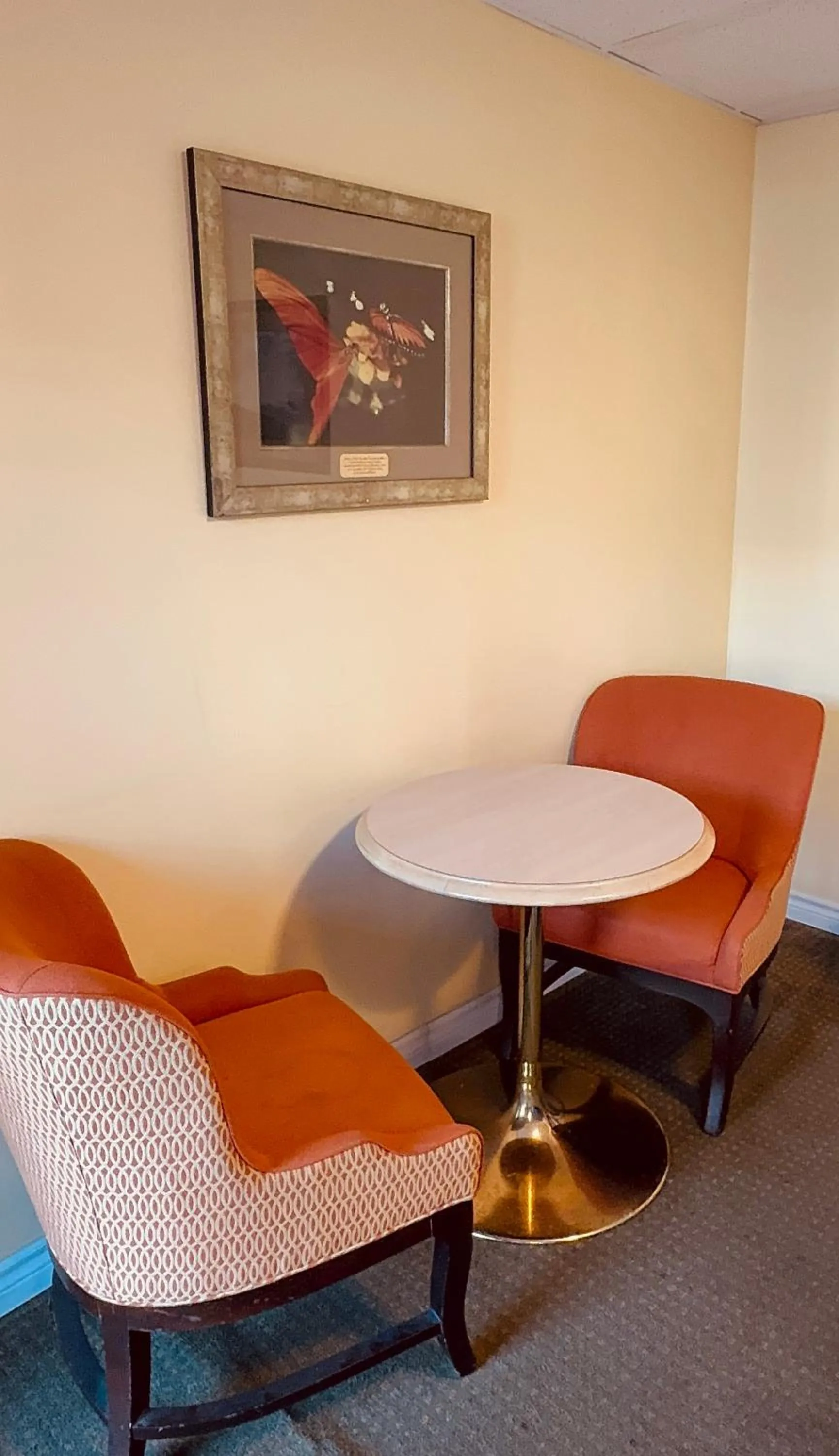 Seating area in Empress Inn and Suites by the Falls