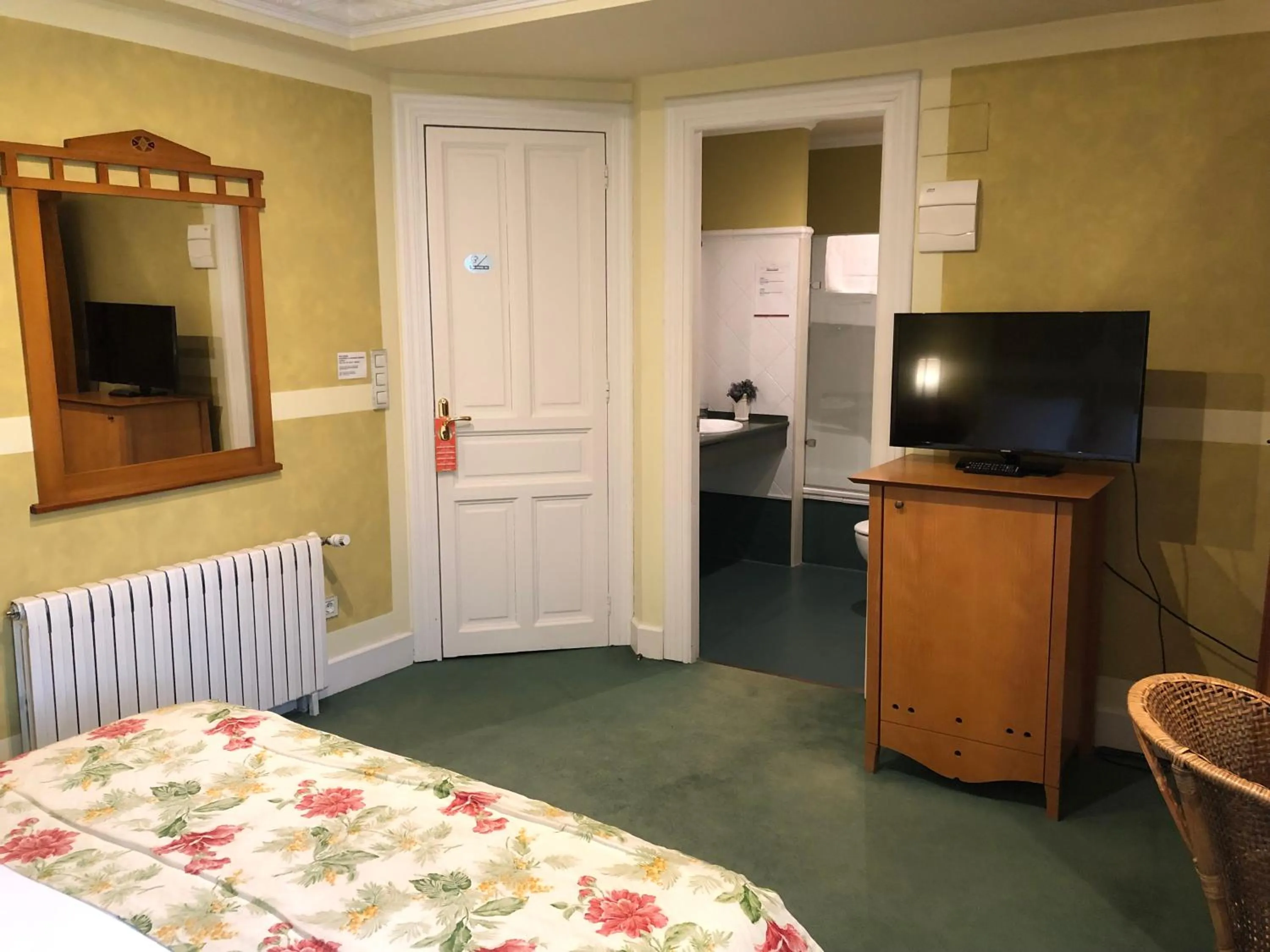 Toilet in Marina de Campios