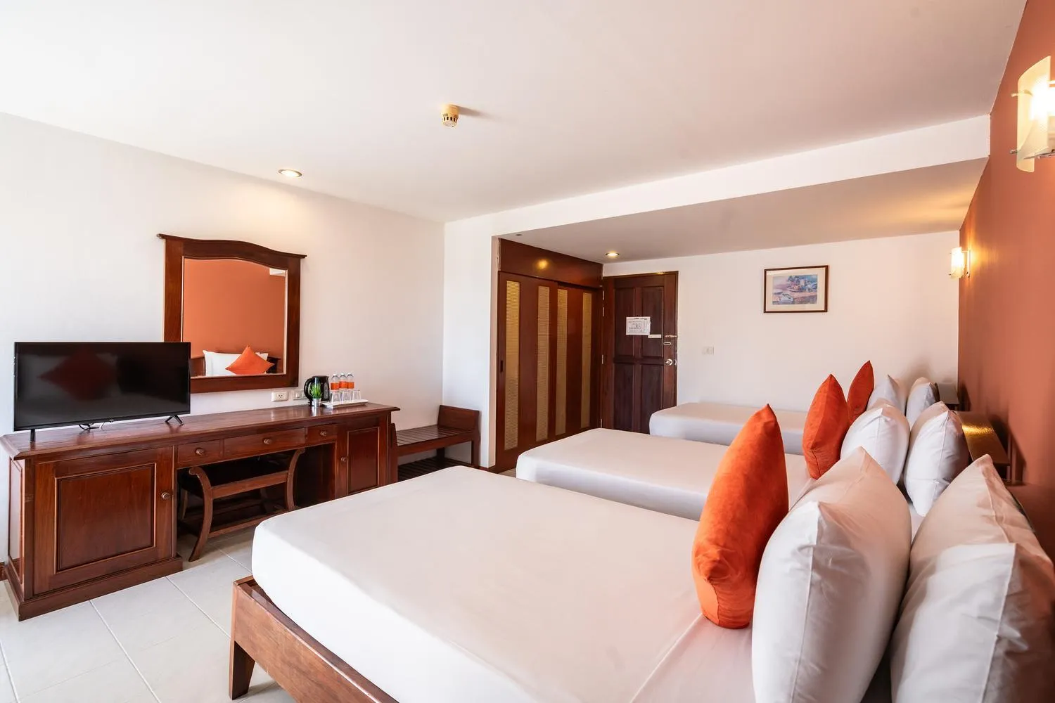 TV and multimedia, Bed in JP Villa Pattaya