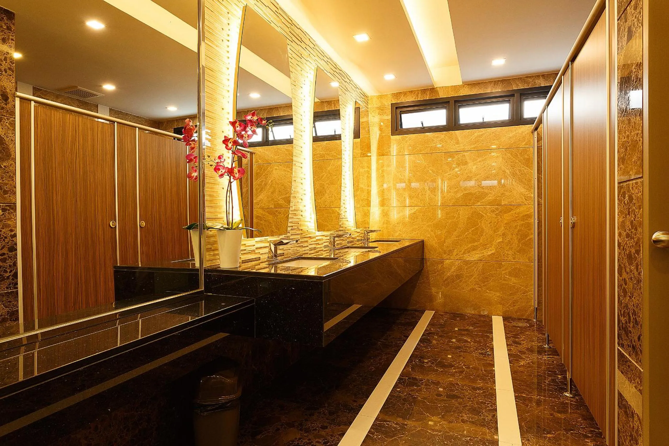 Bathroom in Green Point Residence Hotel