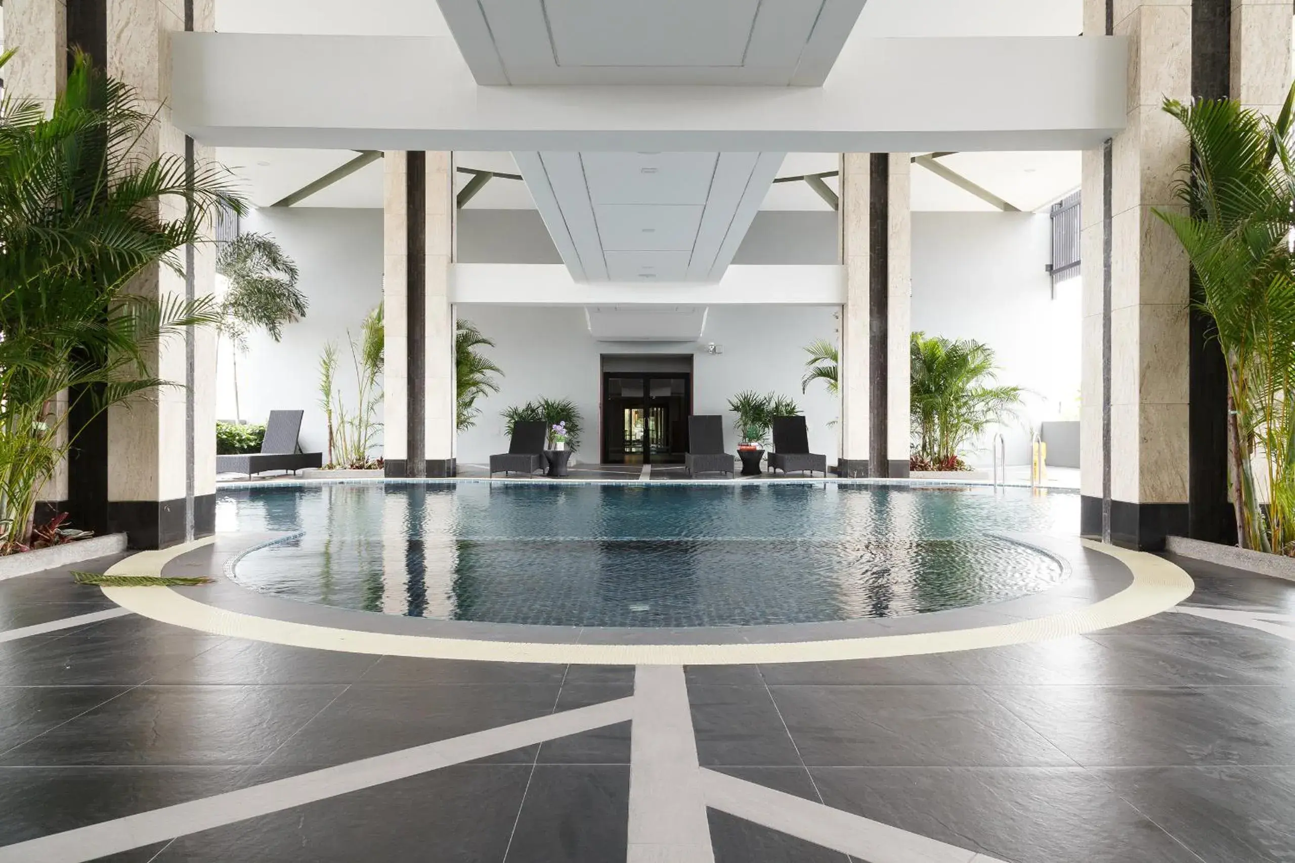 Swimming pool in Green Point Residence Hotel Swimming pool in Green Point Residence Hotel