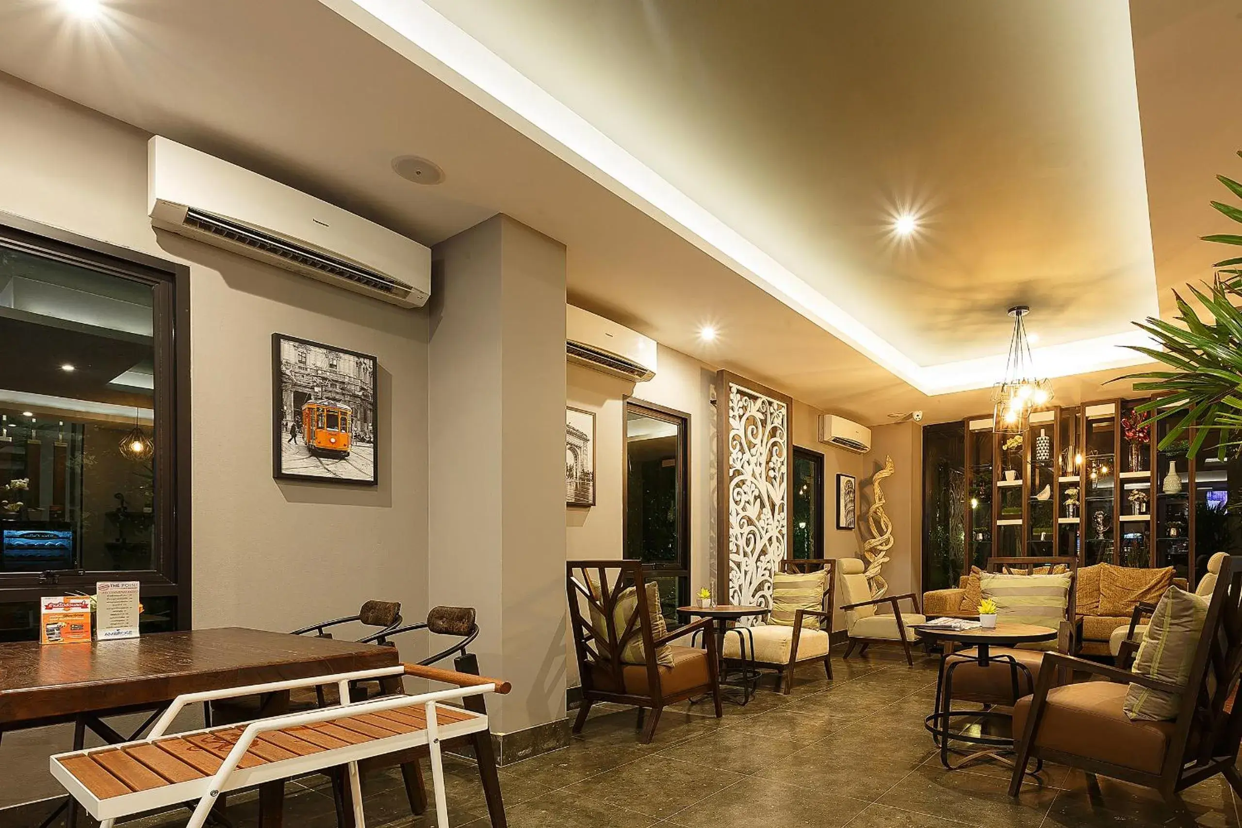 Restaurant/places to eat in Green Point Residence Hotel Restaurant/places to eat in Green Point Residence Hotel