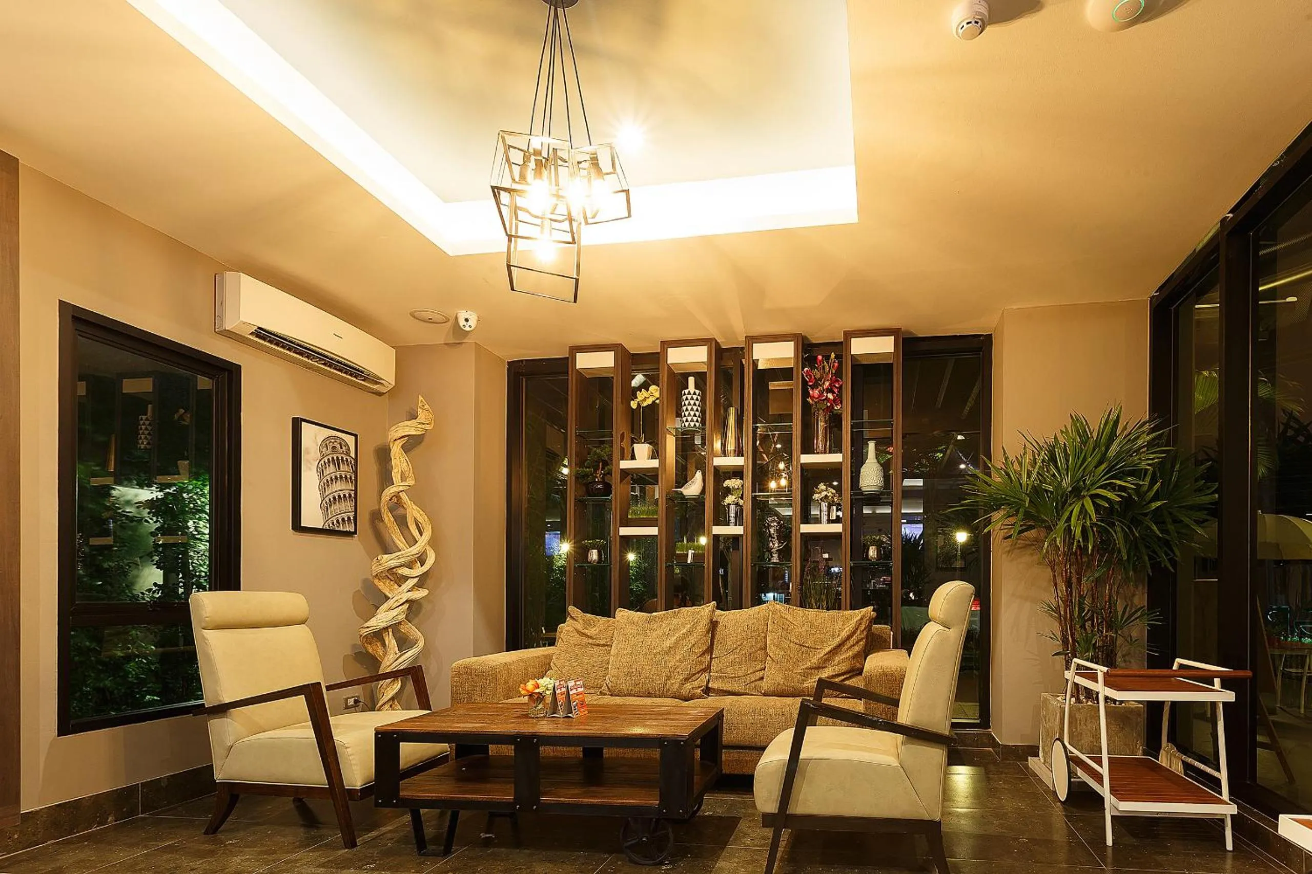 Seating area in Green Point Residence Hotel