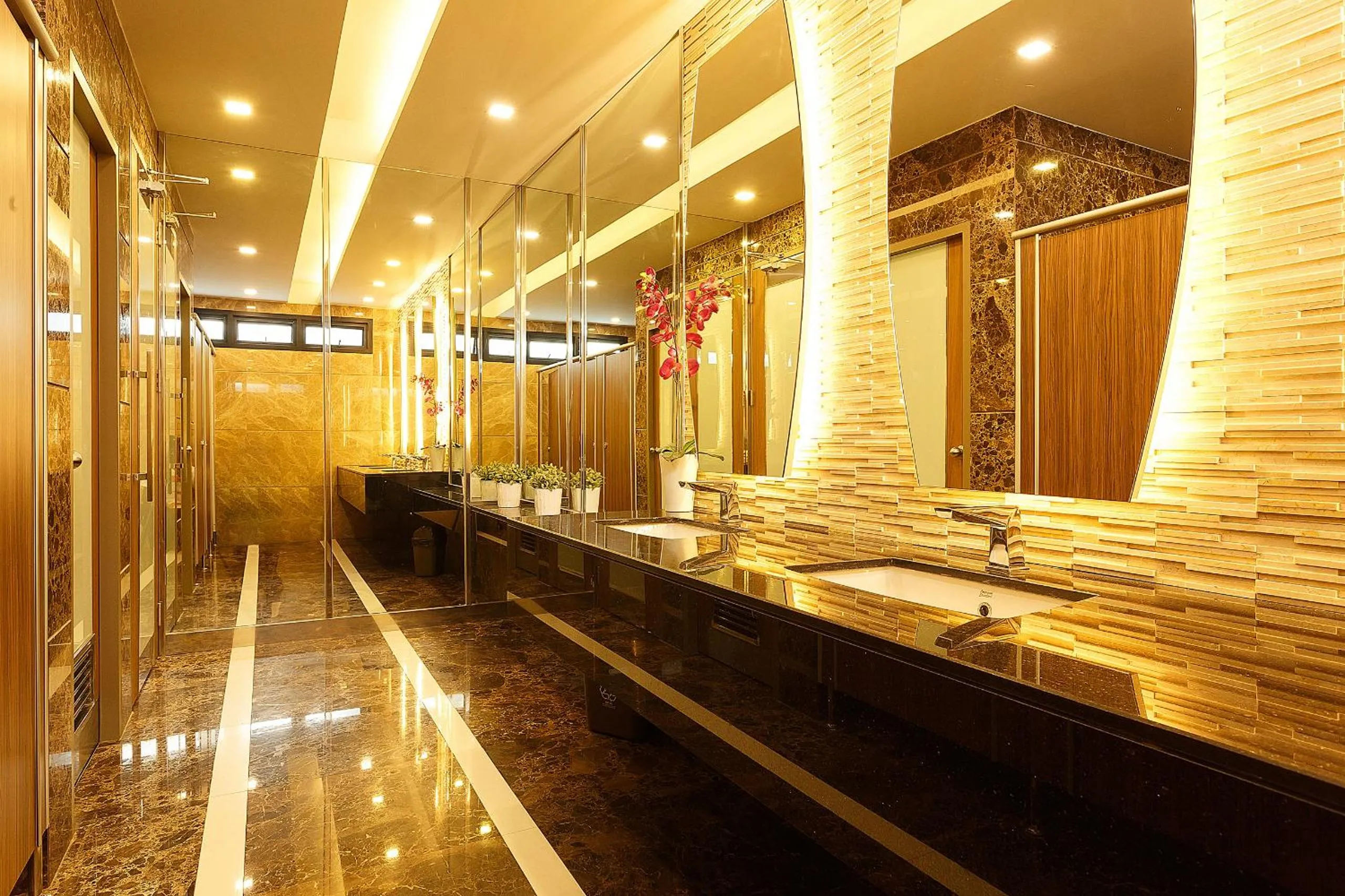 Bathroom in Green Point Residence Hotel