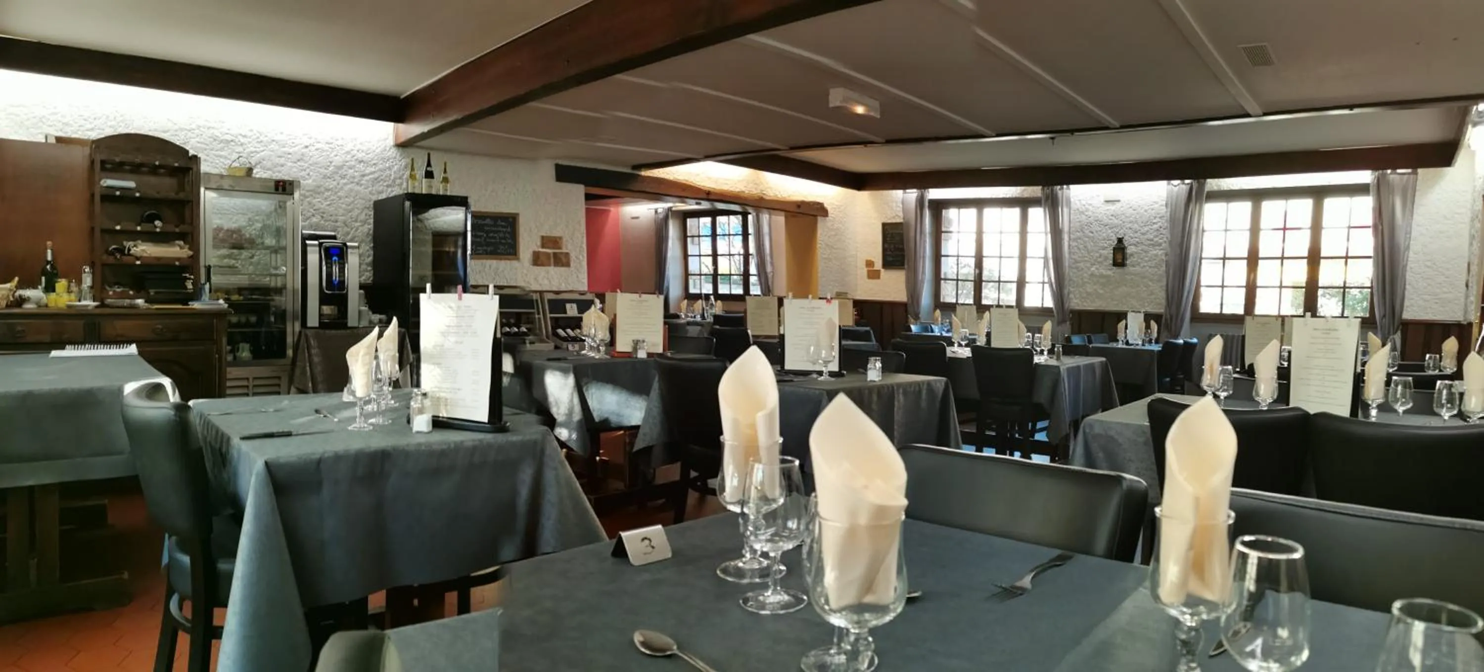 Restaurant/places to eat in La Vieille Ferme