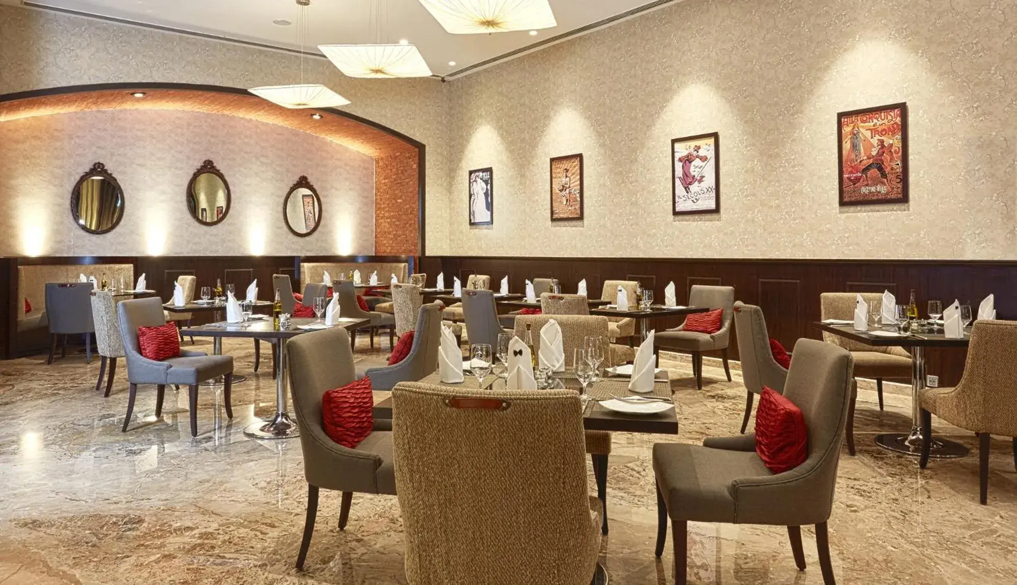 Restaurant/places to eat in The Oterra Restaurant/places to eat in The Oterra