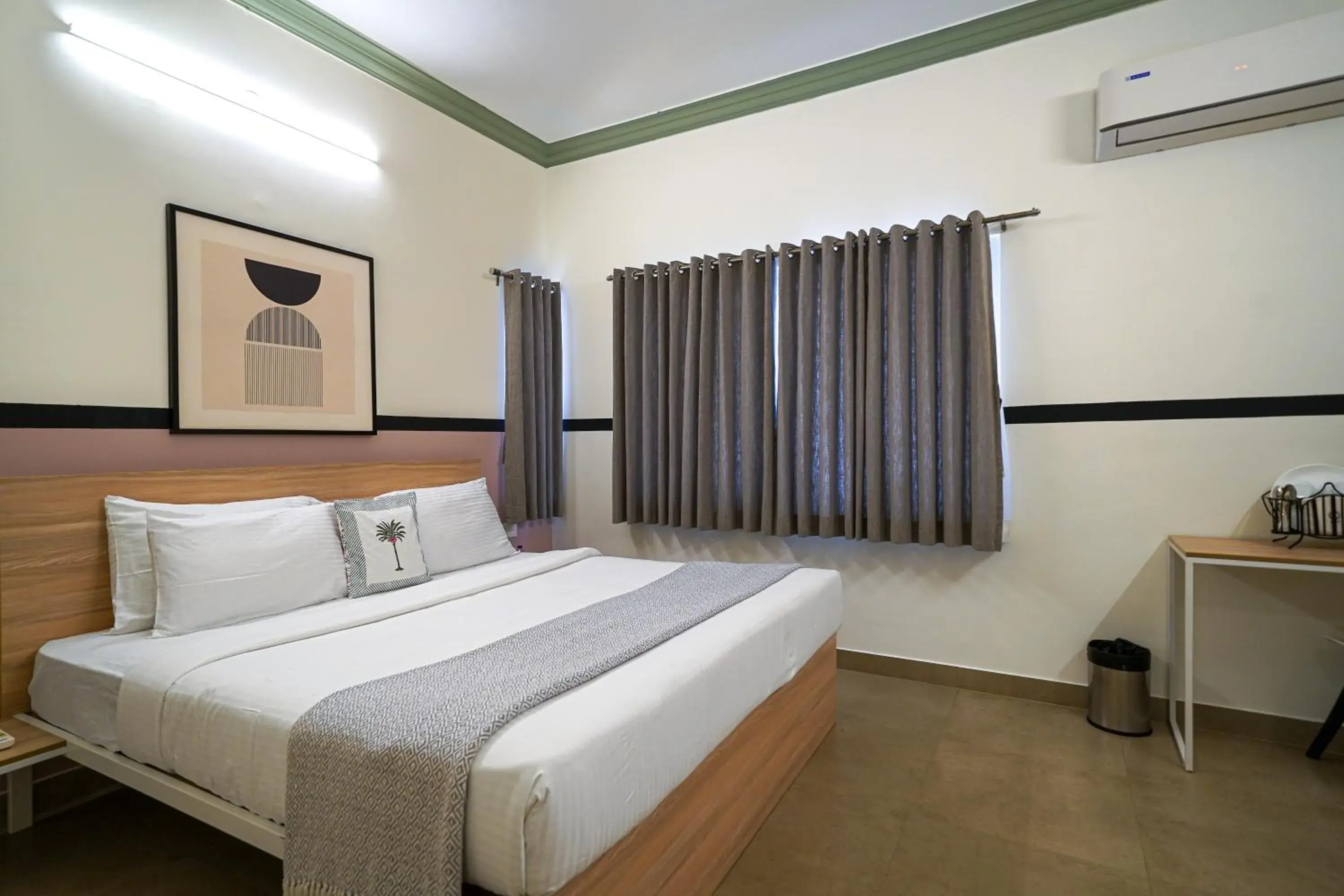 Bed in Olive Zip Indiranagar Metro by Embassy Group Bed in Olive Zip Indiranagar Metro by Embassy Group
