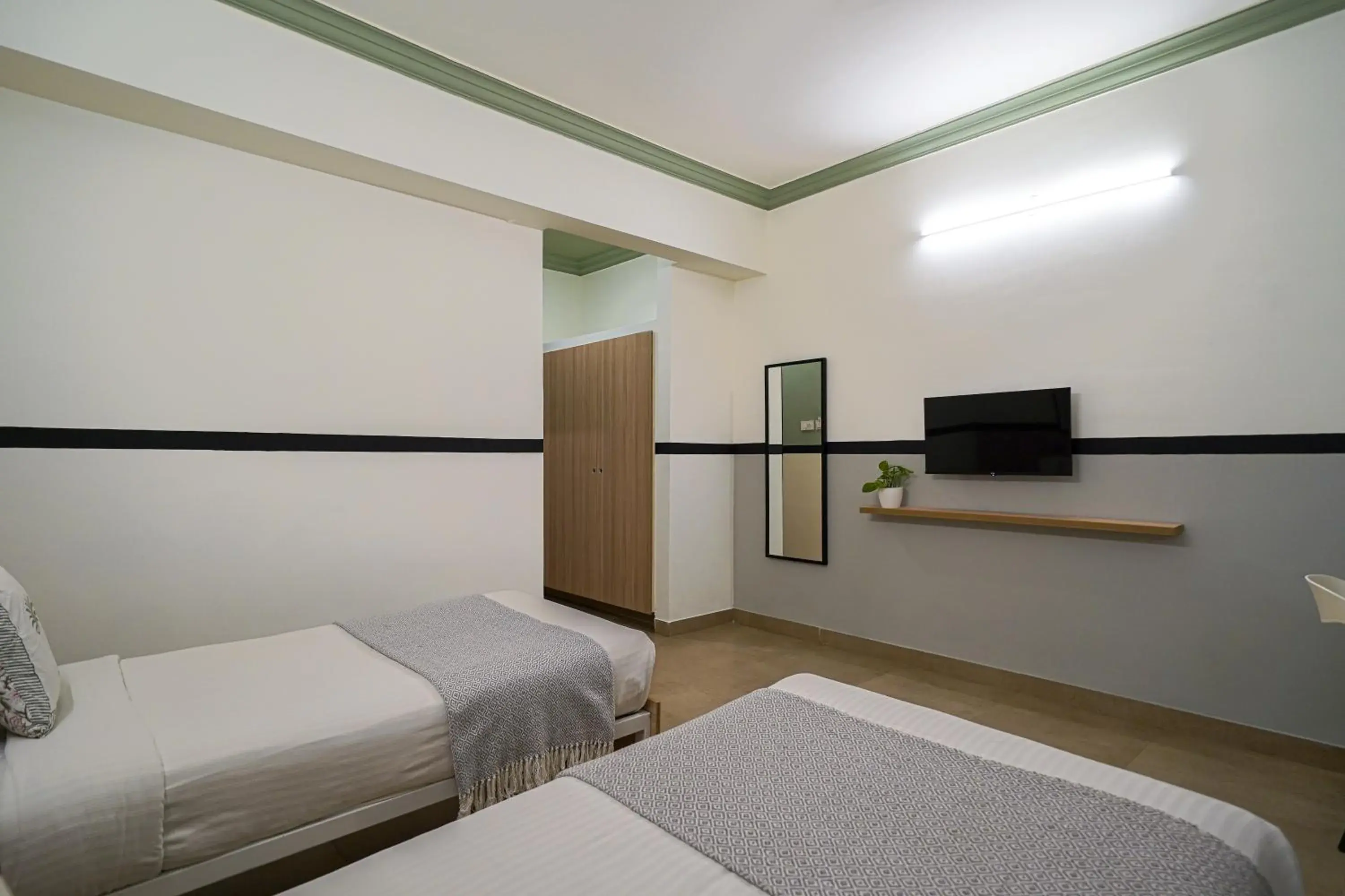 Bed in Olive Zip Indiranagar Metro by Embassy Group Bed in Olive Zip Indiranagar Metro by Embassy Group