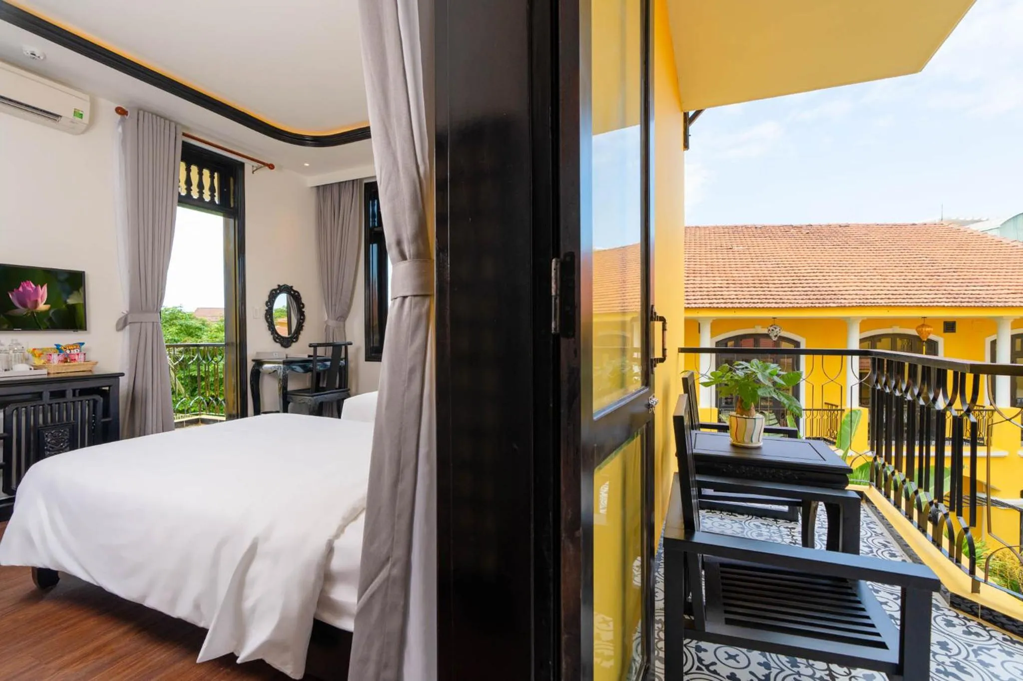 Patio, Bed in Oriental Boutique Hoi An