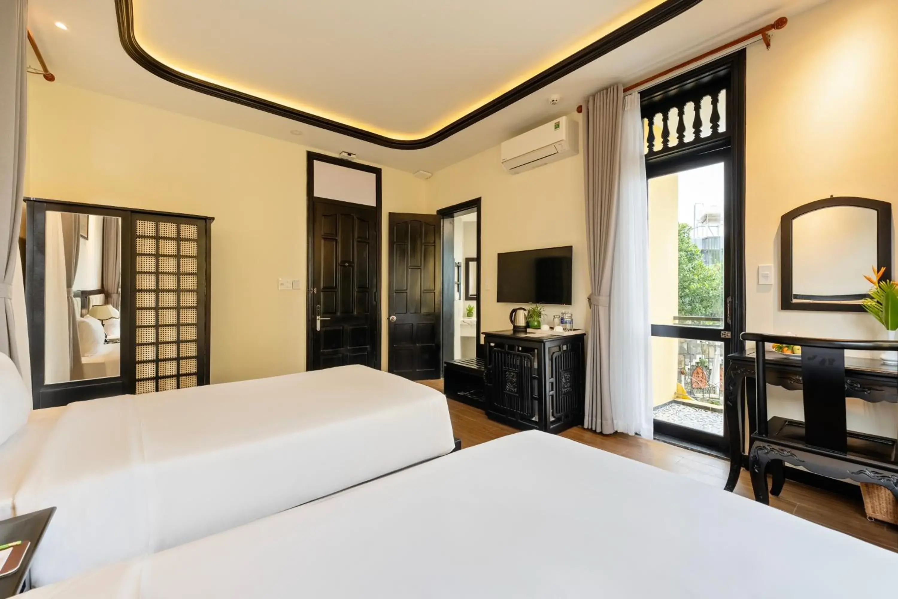 Bed in Lantern Boutique Hoi An Bed in Lantern Boutique Hoi An