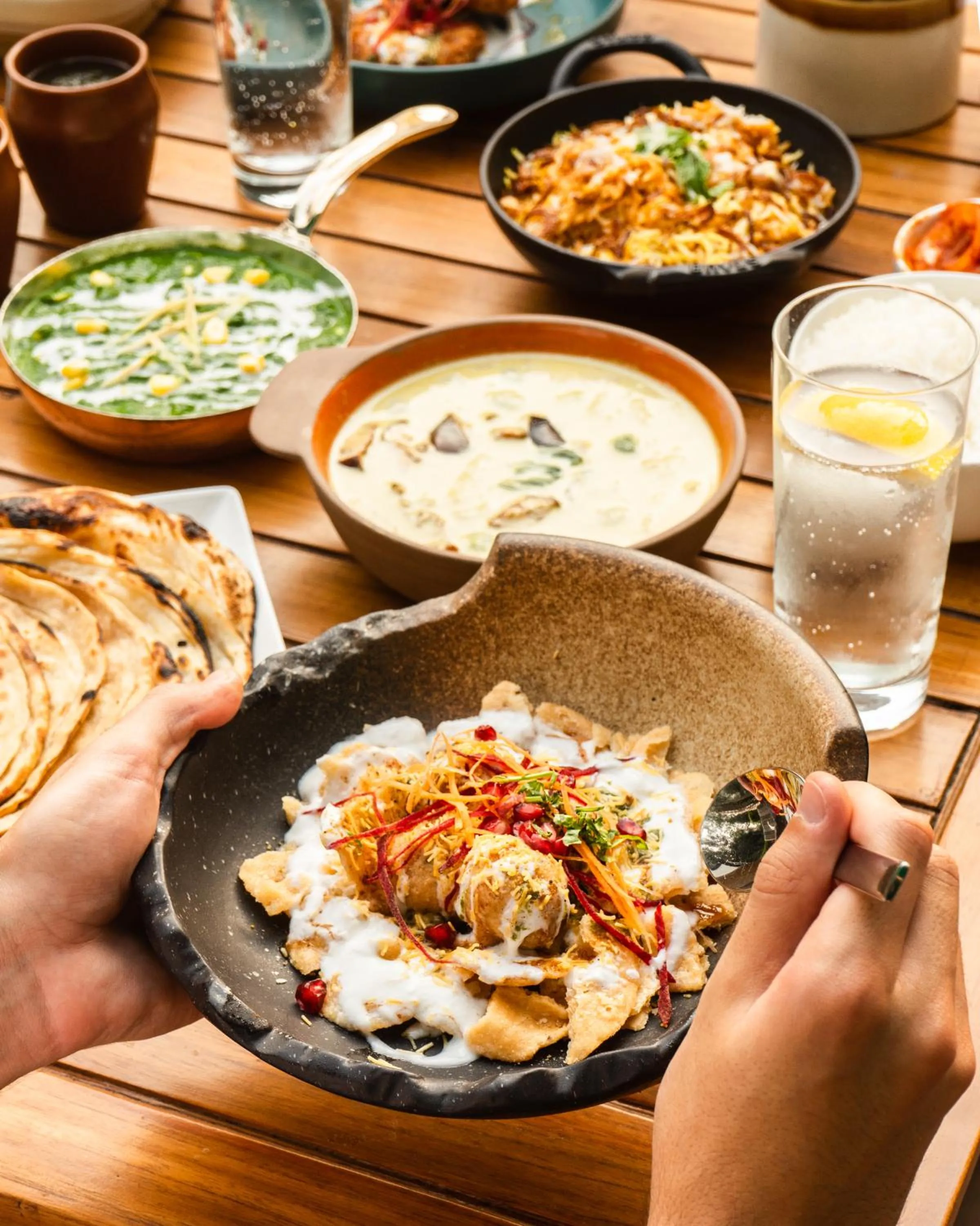 Restaurant/places to eat in Shangri-La Eros New Delhi