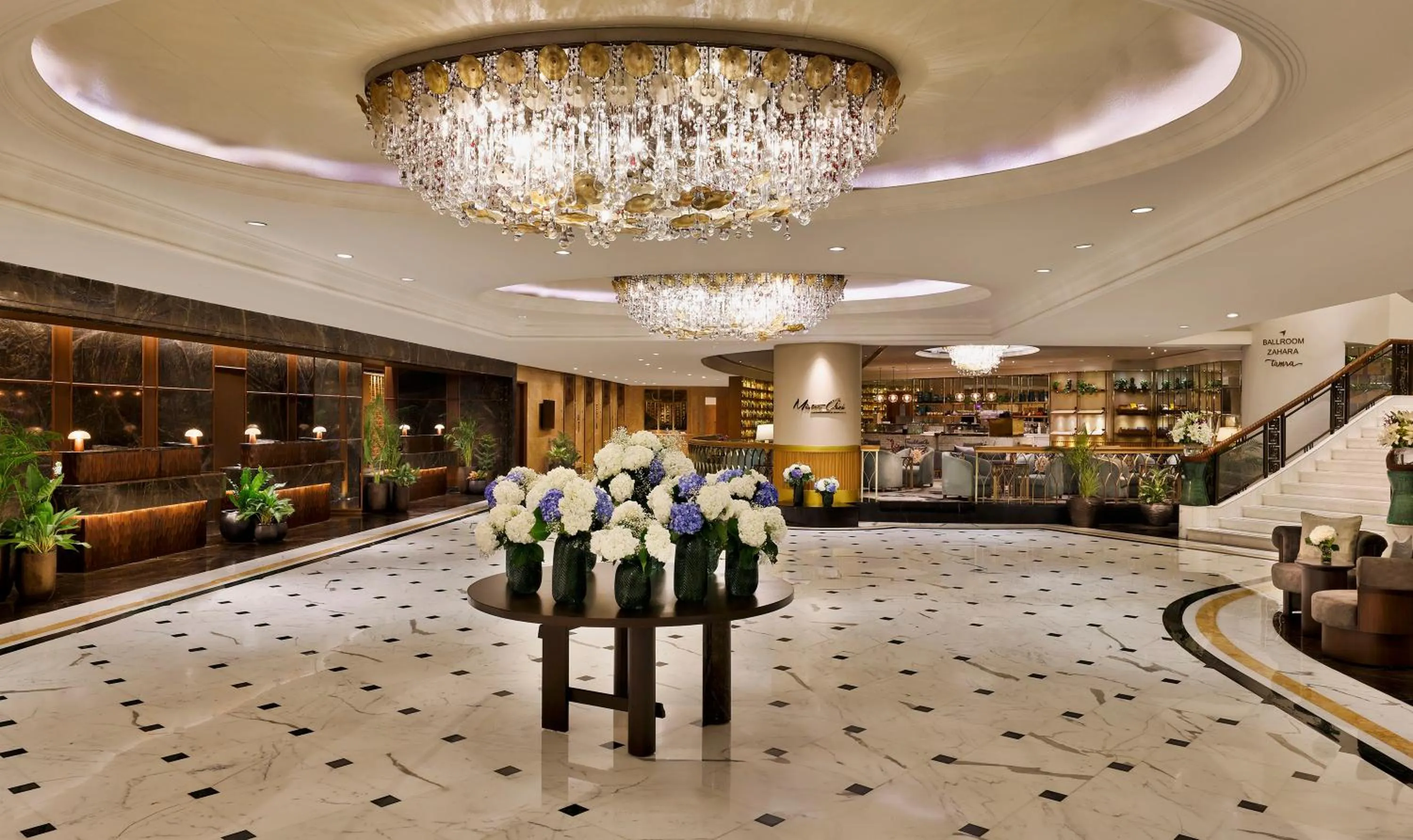 Lobby or reception in Shangri-La Eros New Delhi