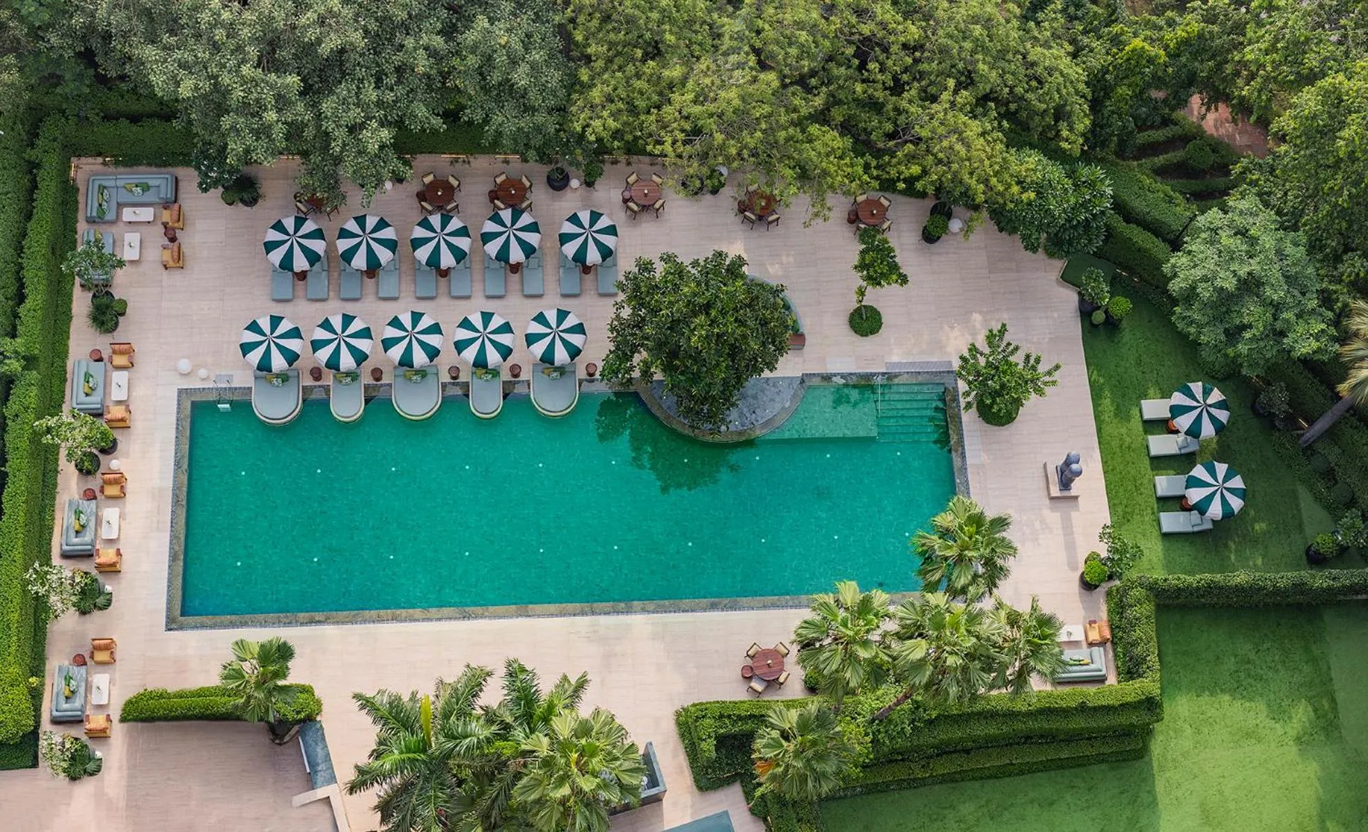 Bird's eye view in Shangri-La Eros New Delhi