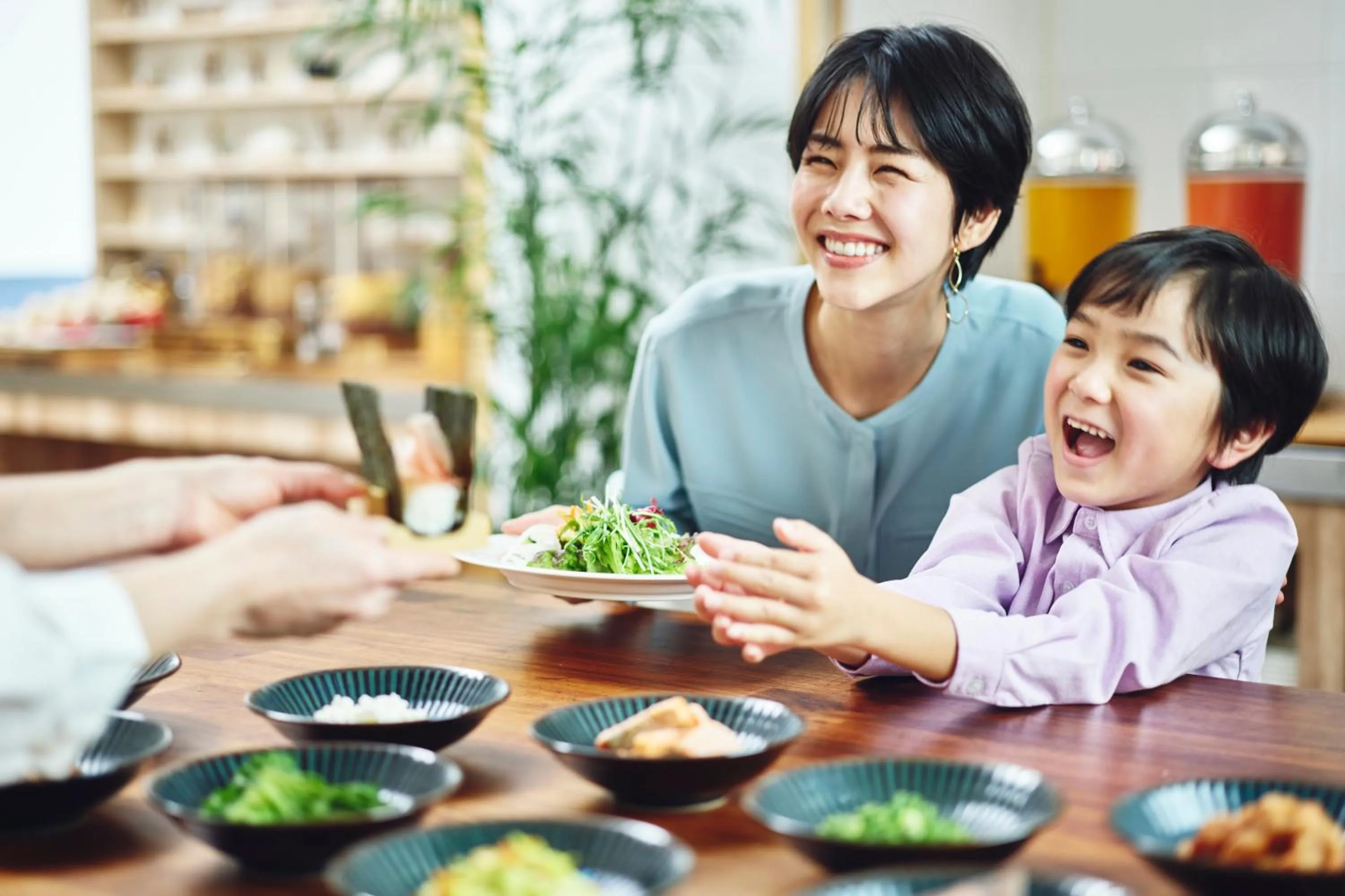 Restaurant/places to eat in ANA Crowne Plaza Kobe by IHG