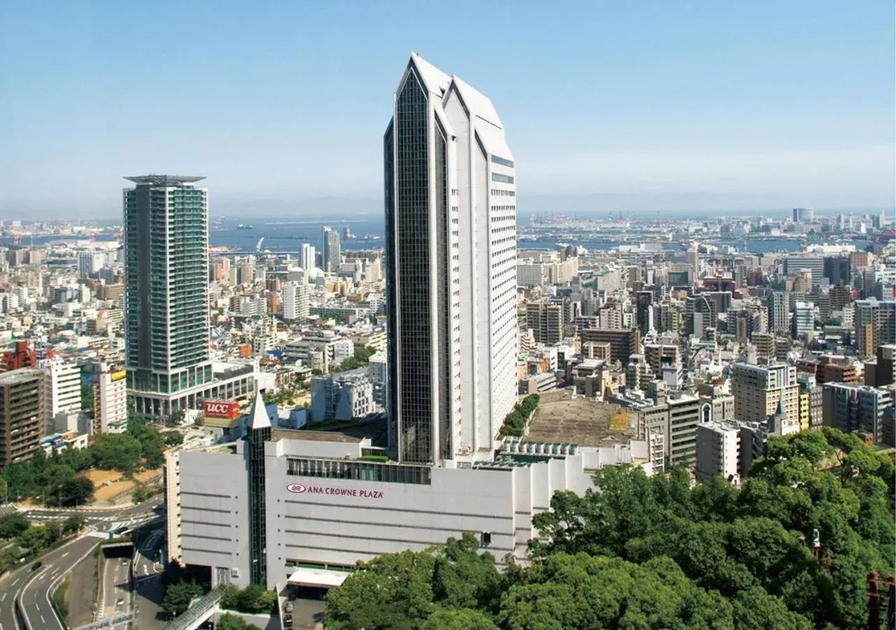 Property building in ANA Crowne Plaza Kobe by IHG Property building in ANA Crowne Plaza Kobe by IHG