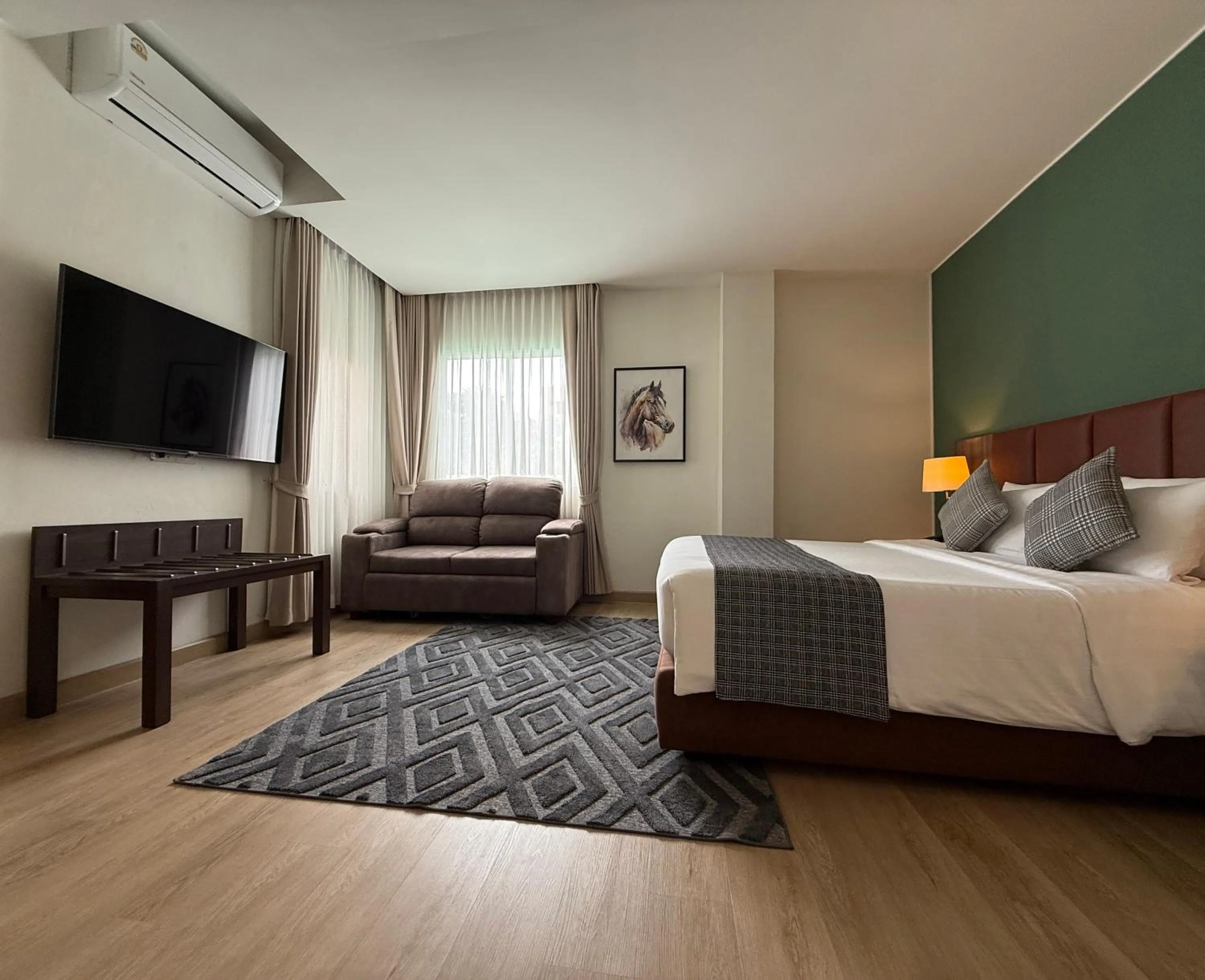 Photo of the whole room, Bed in The Legacy Hotel Nana Sukhumvit, Aspira Collection